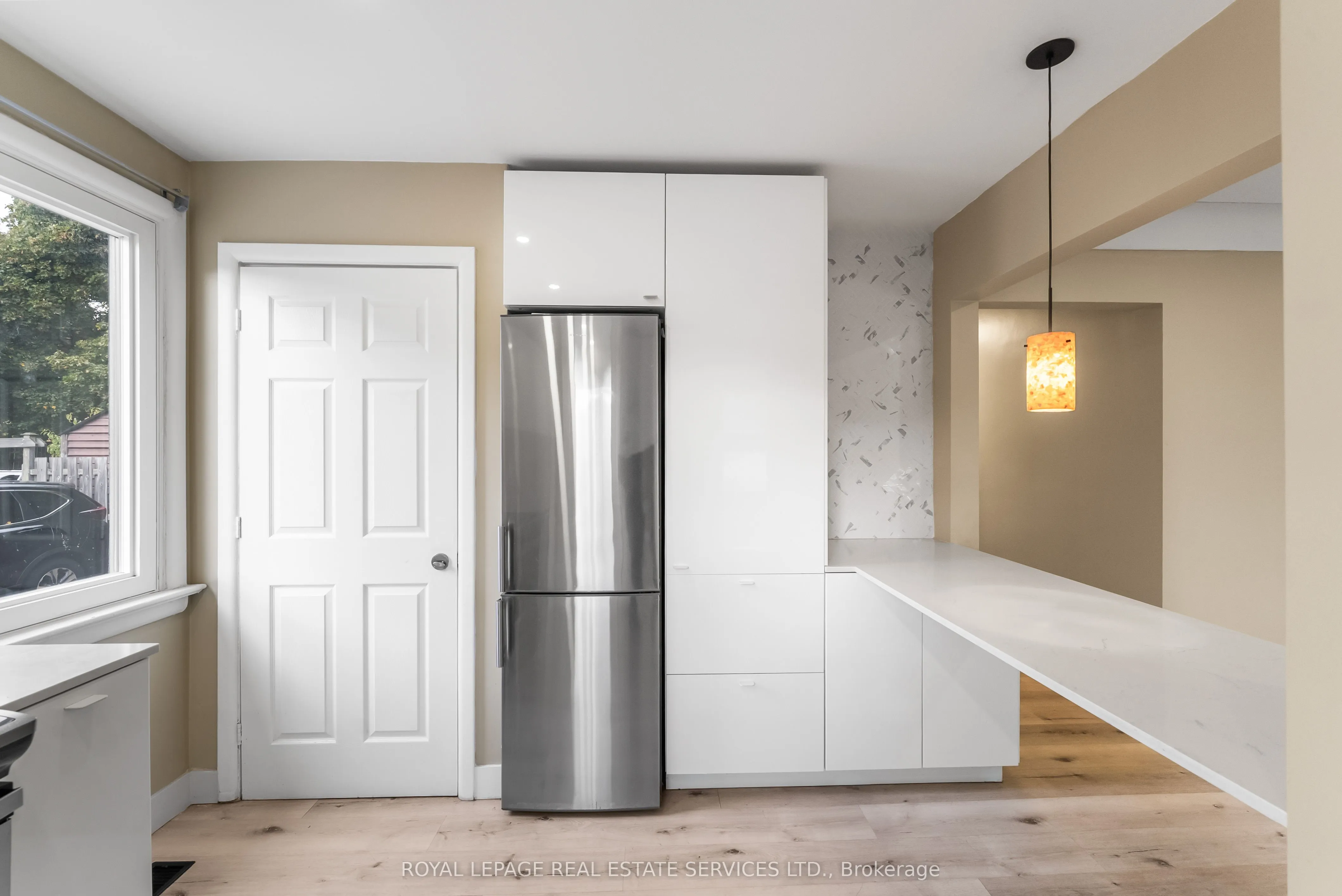 260 West 16th Street