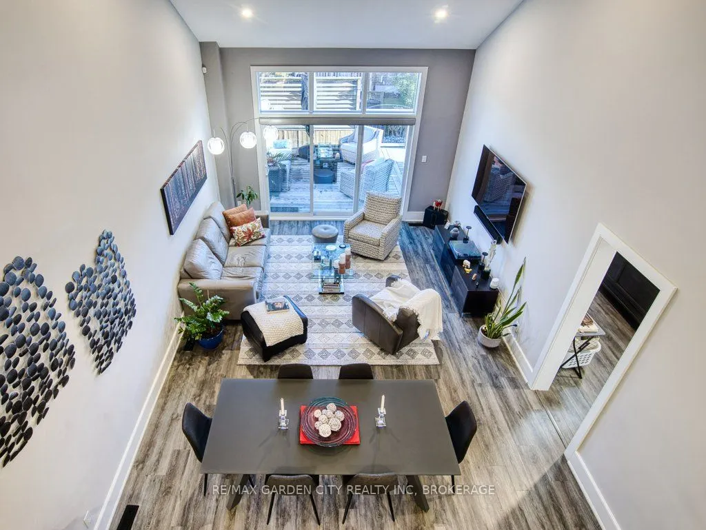 7506 Clubview Lane, #132