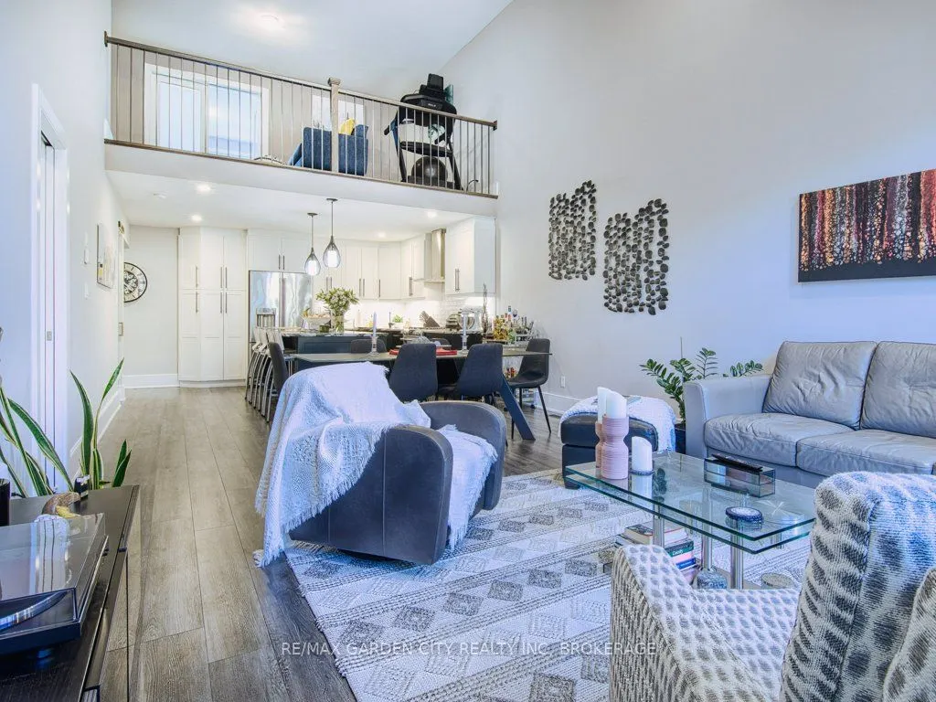 7506 Clubview Lane, #132