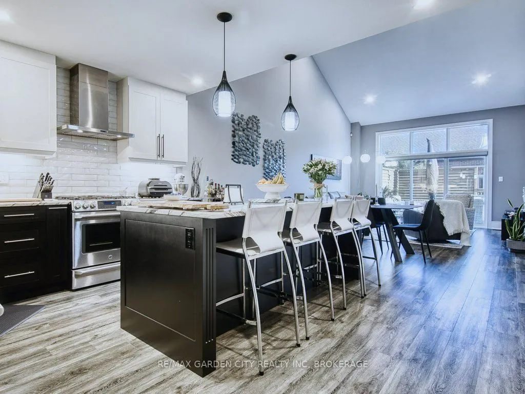 7506 Clubview Lane, #132