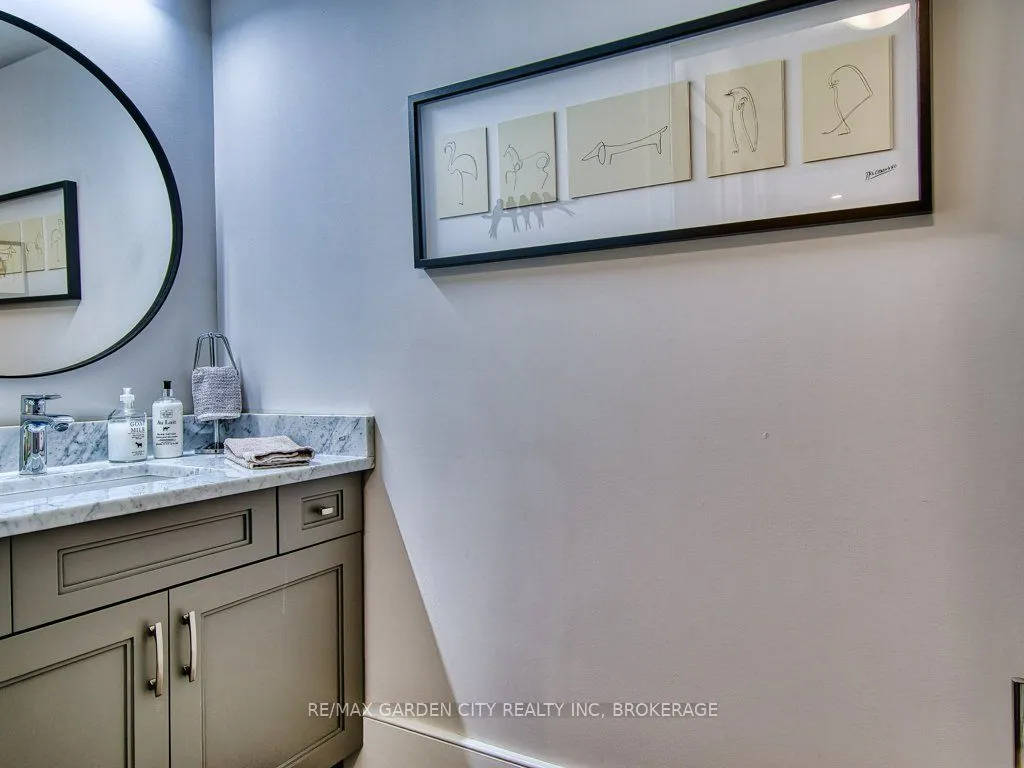 7506 Clubview Lane, #132