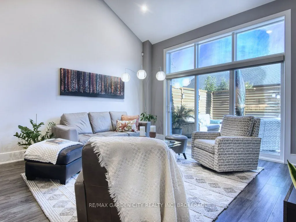 7506 Clubview Lane, #132