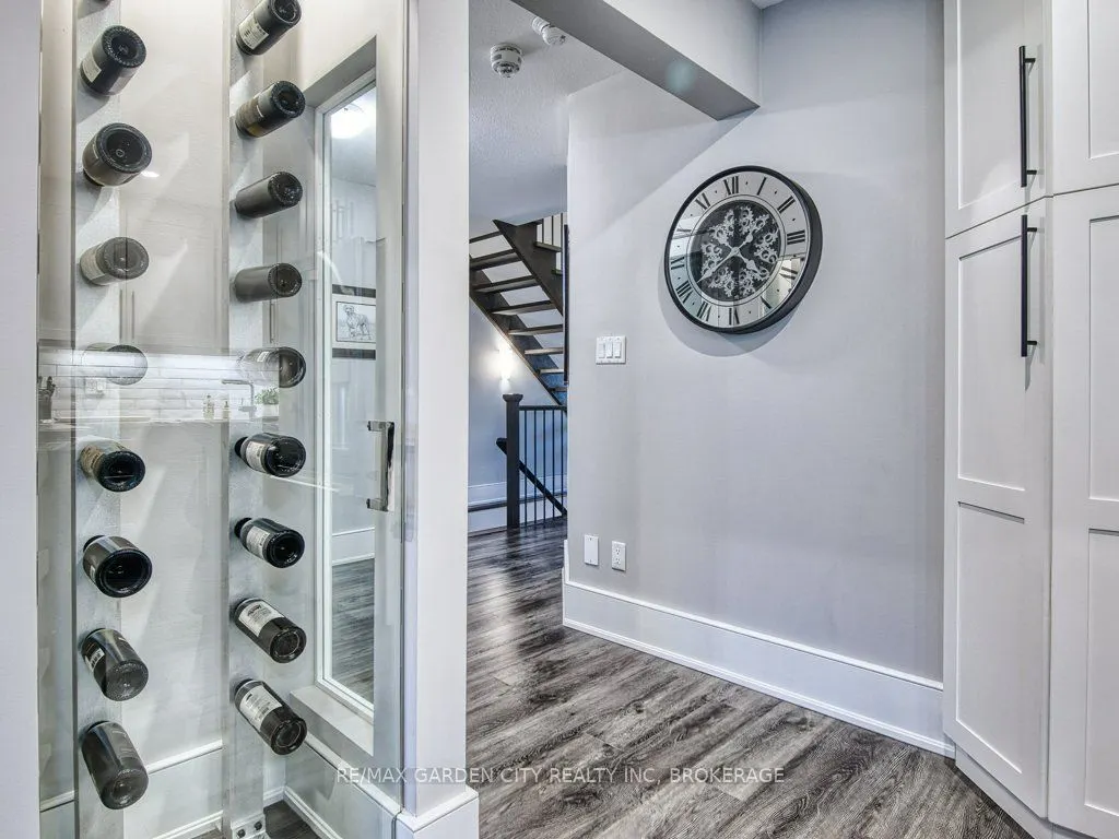 7506 Clubview Lane, #132