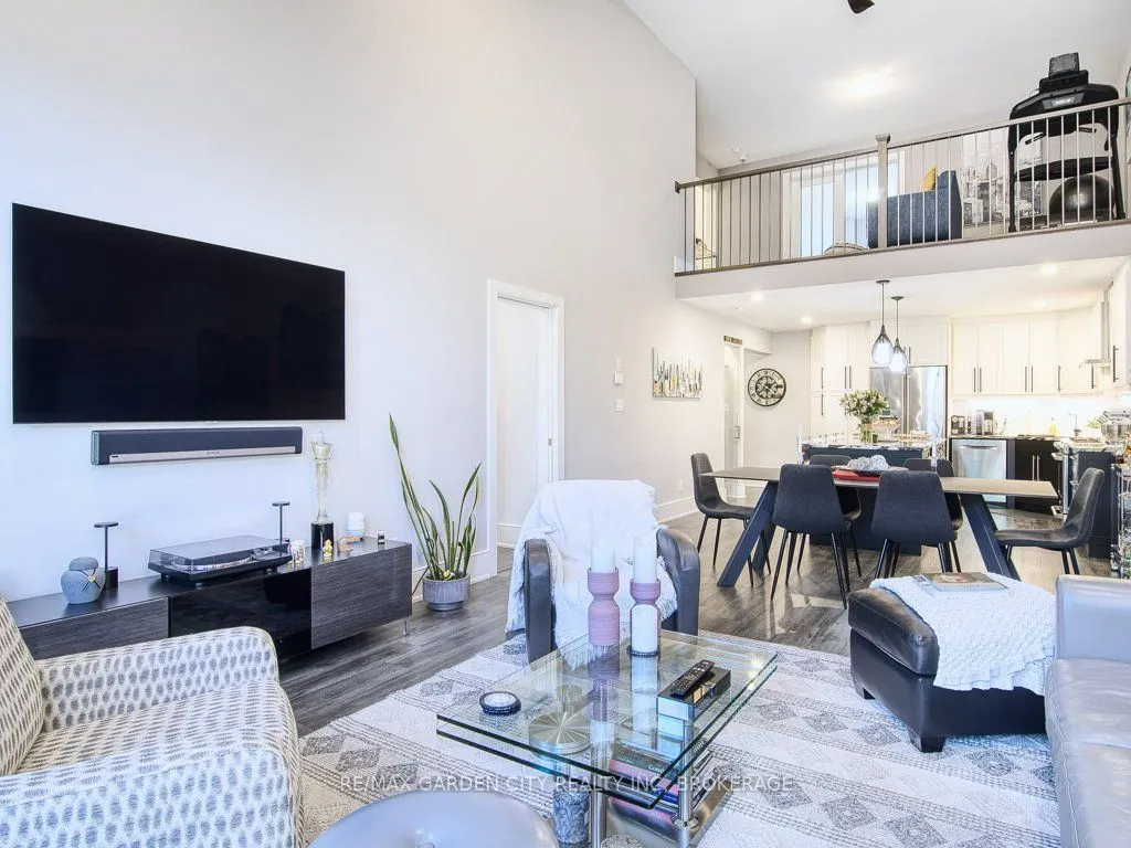 7506 Clubview Lane, #132