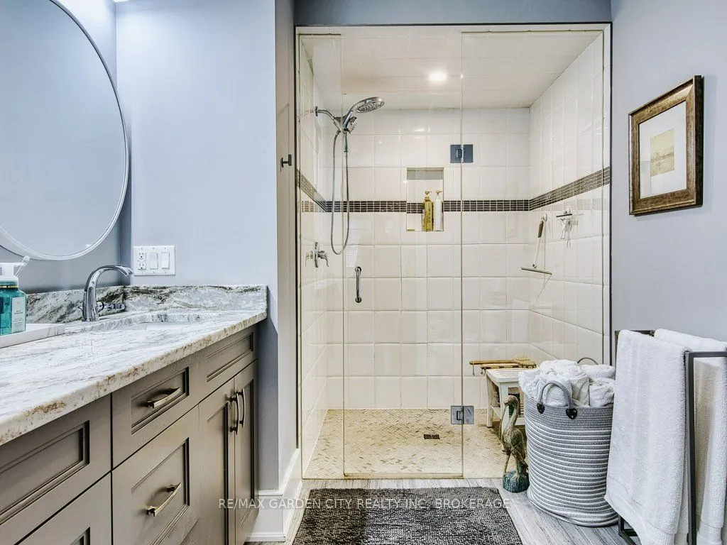 7506 Clubview Lane, #132