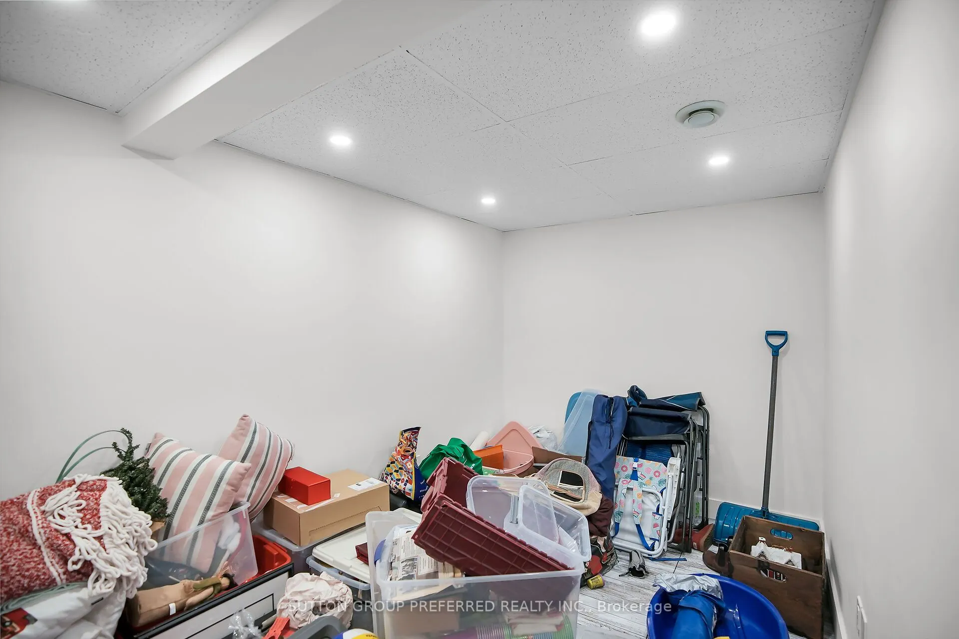 561 PRINCESS Avenue, #4