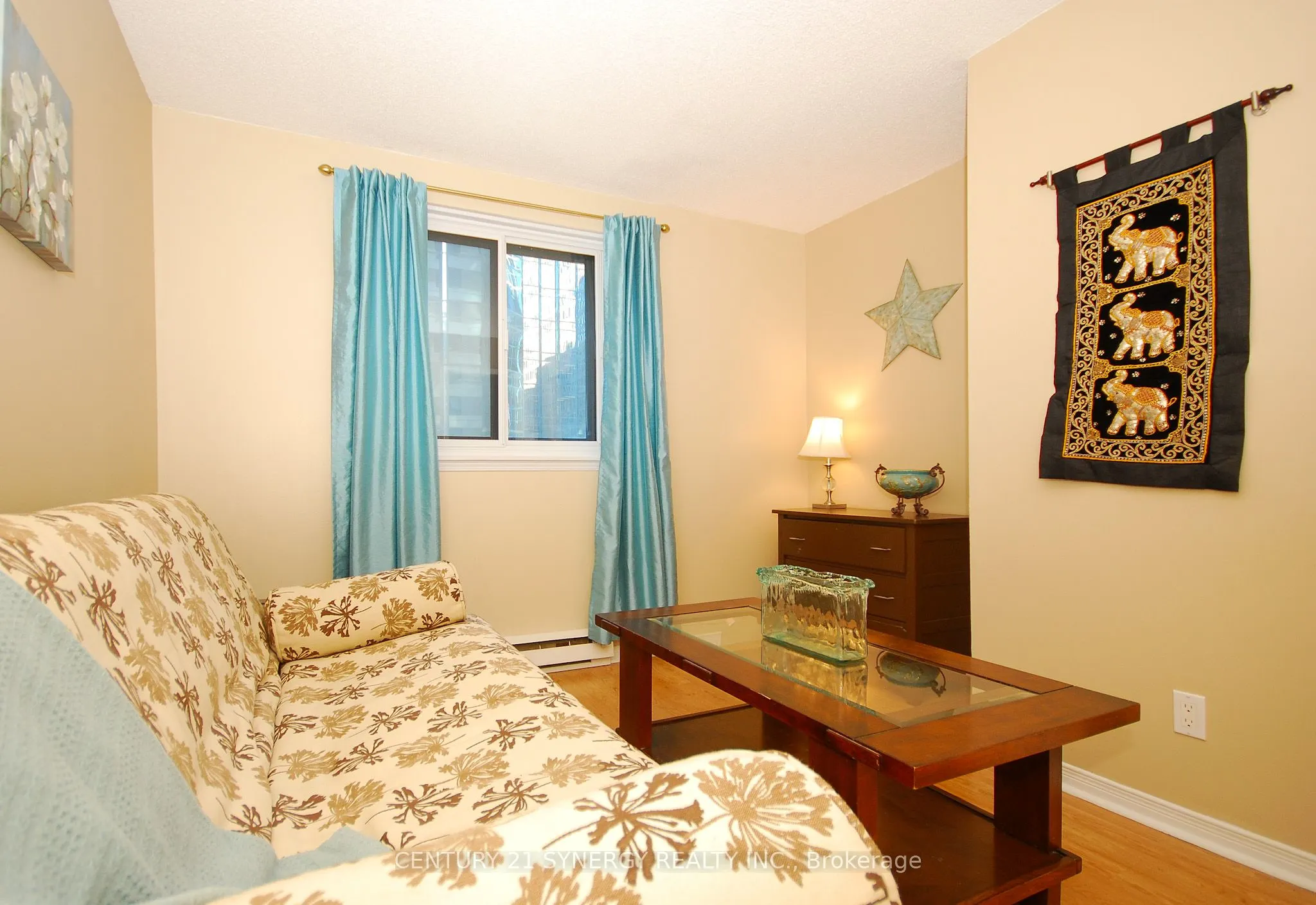 199 Kent Street, #309