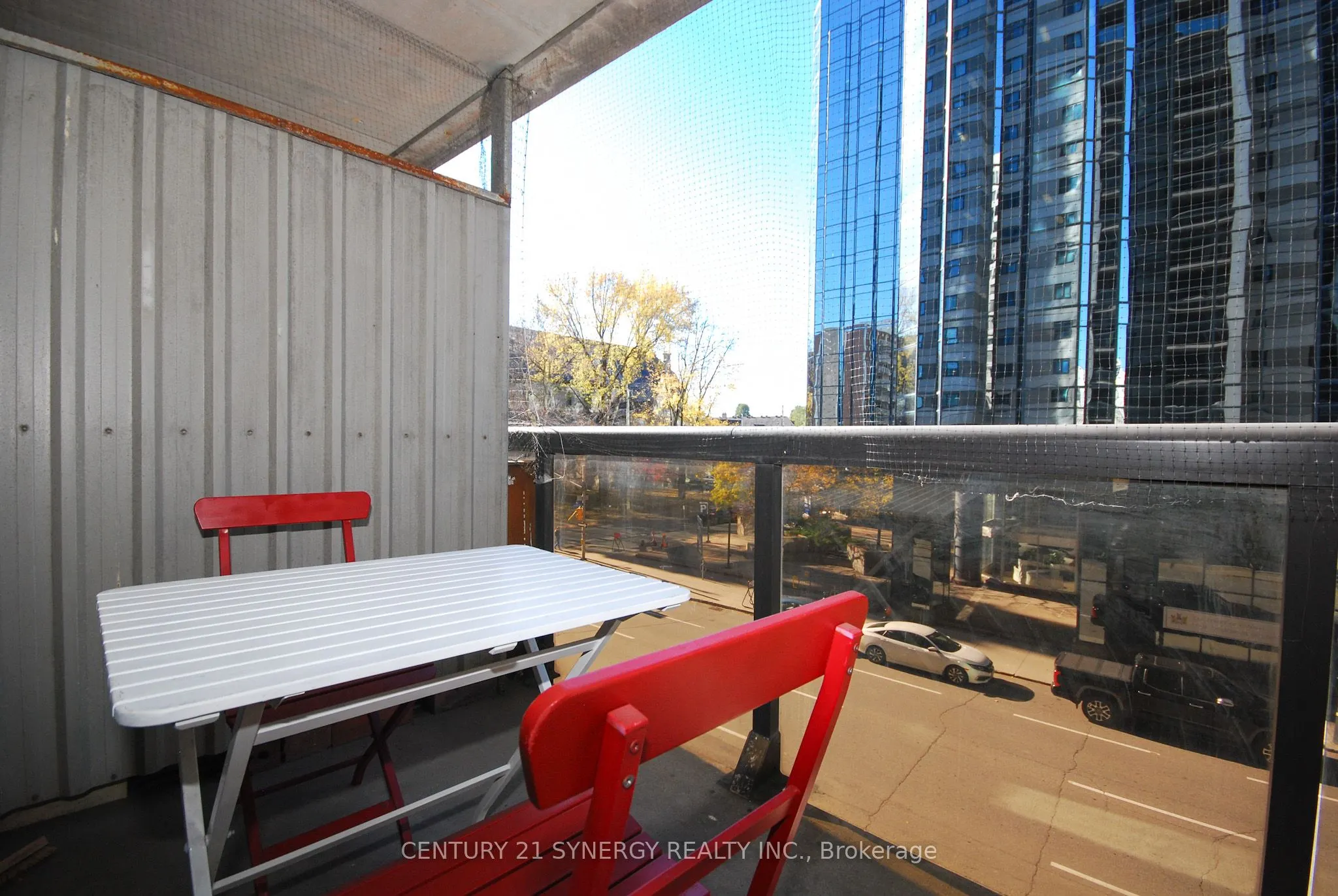 199 Kent Street, #309