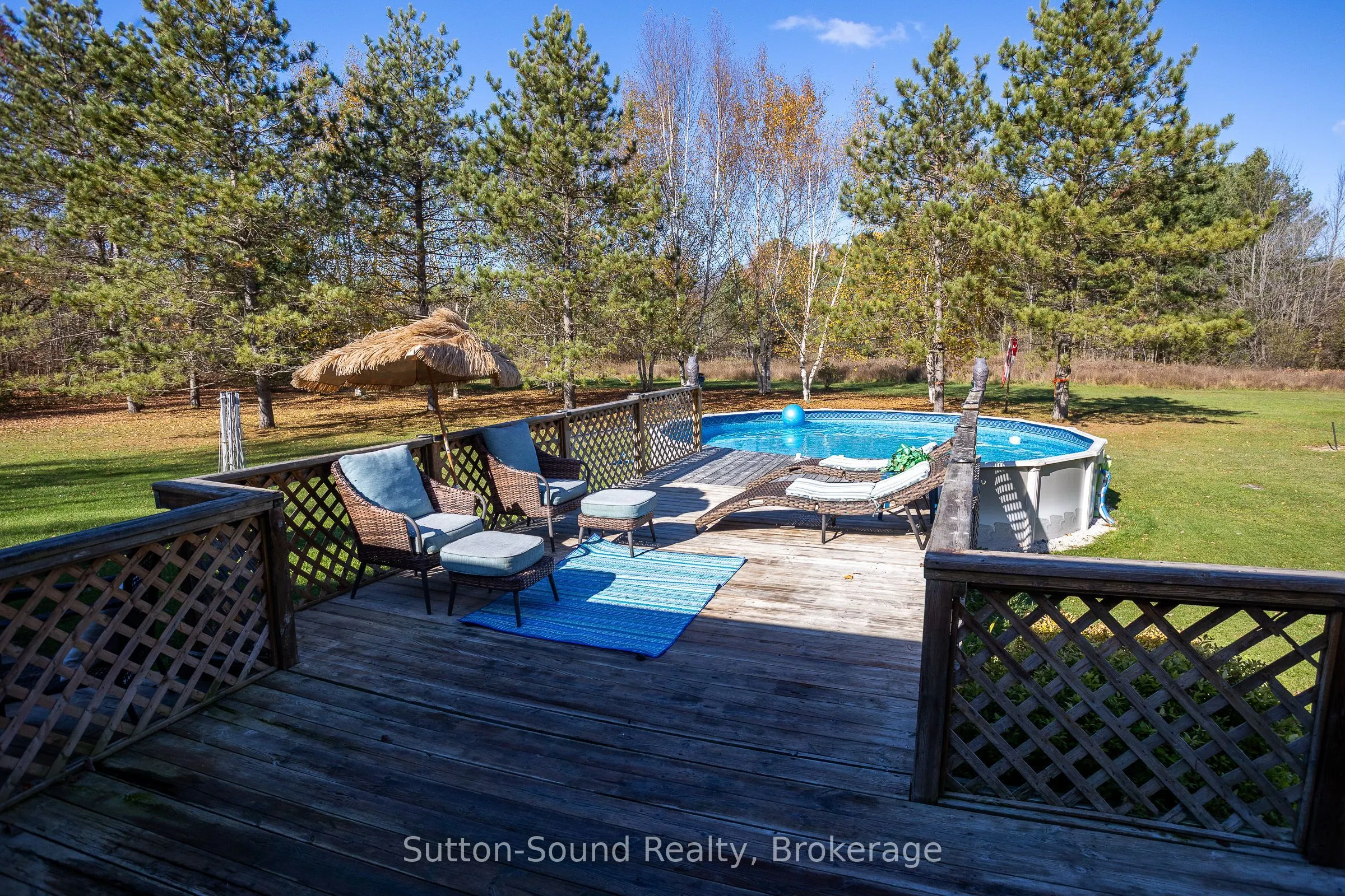 143659 15 Side Road E