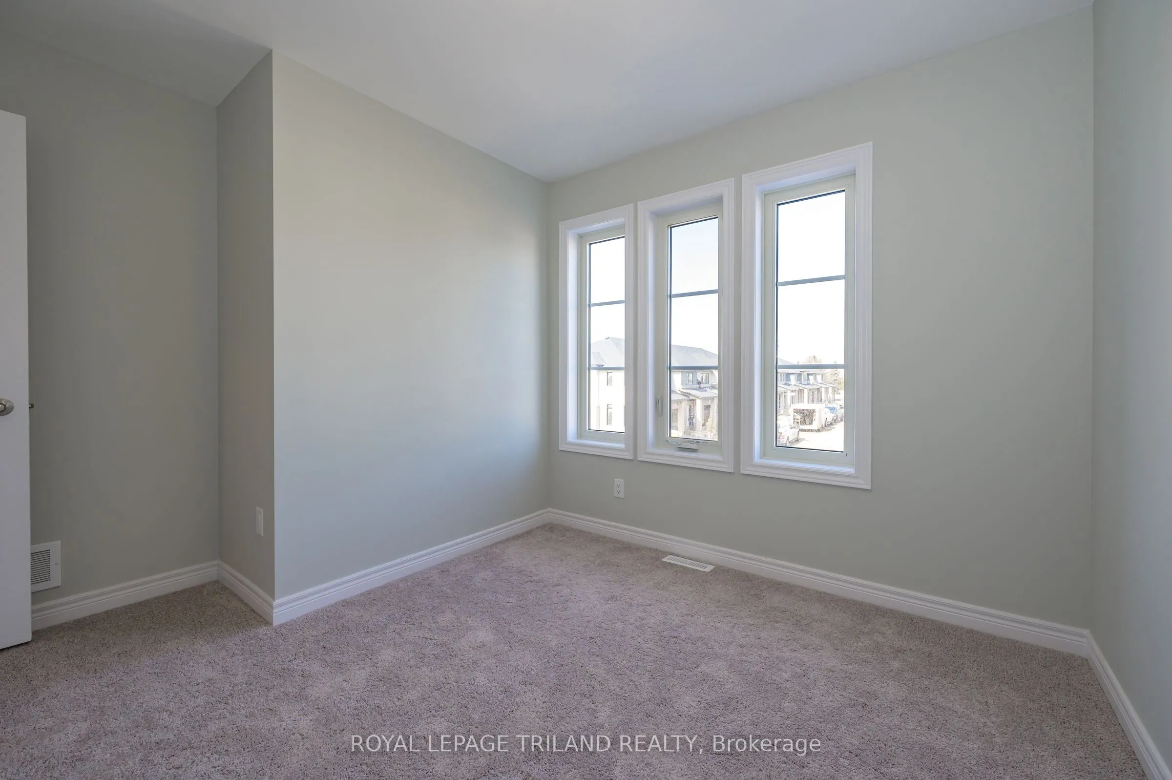 3650 SOUTHBRIDGE Avenue