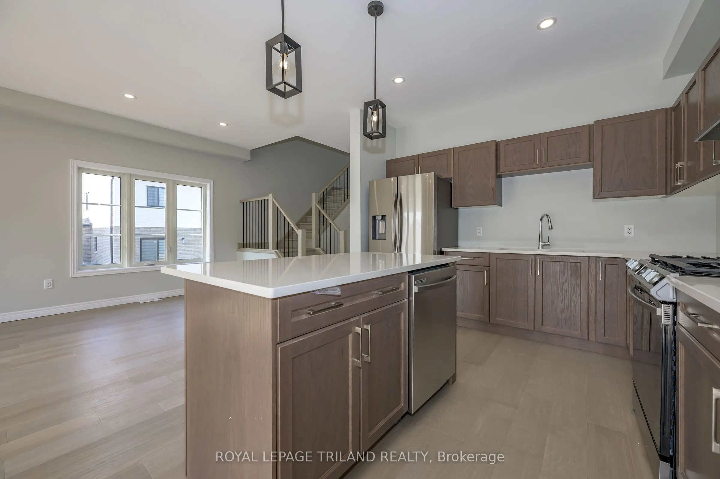 3650 SOUTHBRIDGE Avenue