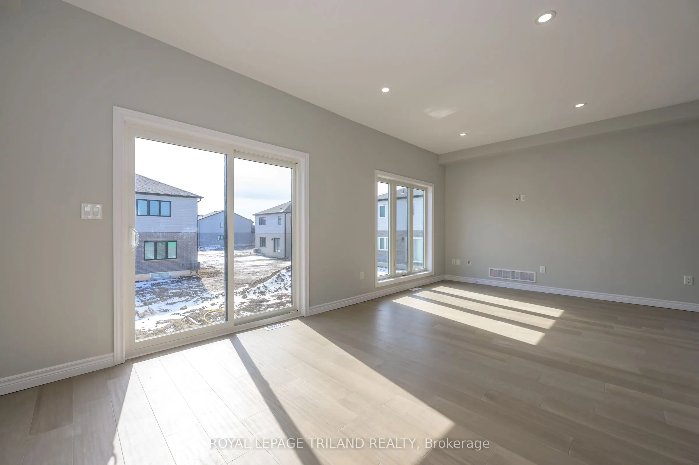 3650 SOUTHBRIDGE Avenue