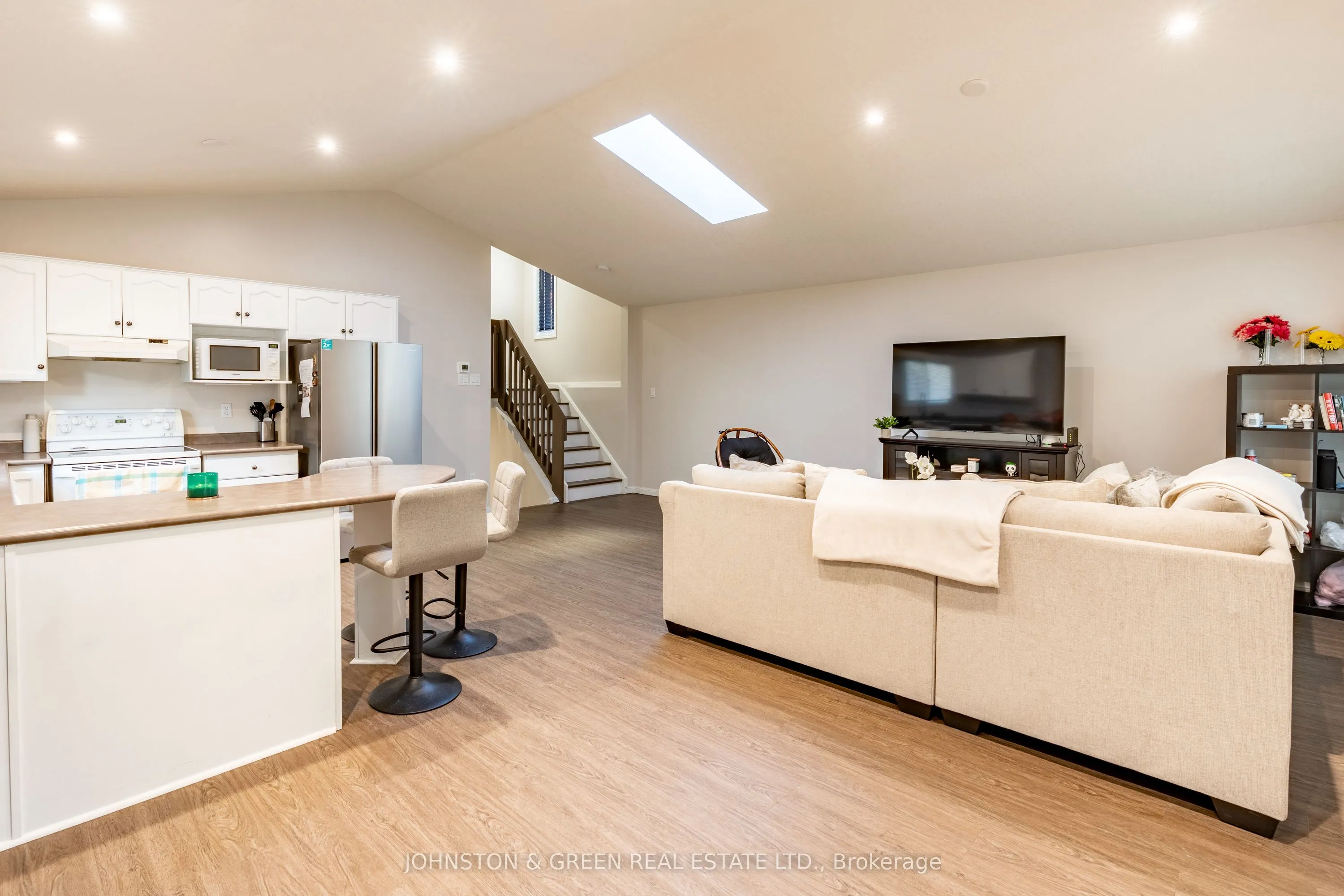 268 Keewatin Avenue