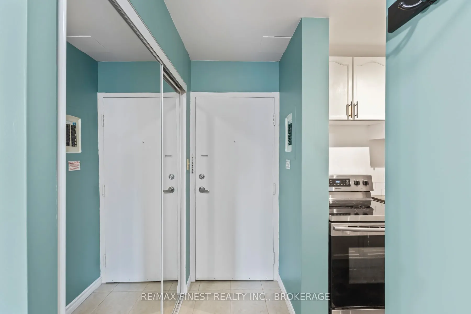 17 Eldon Hall Place, #104