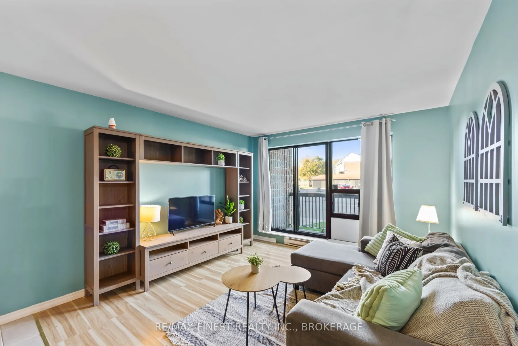 17 Eldon Hall Place, #104