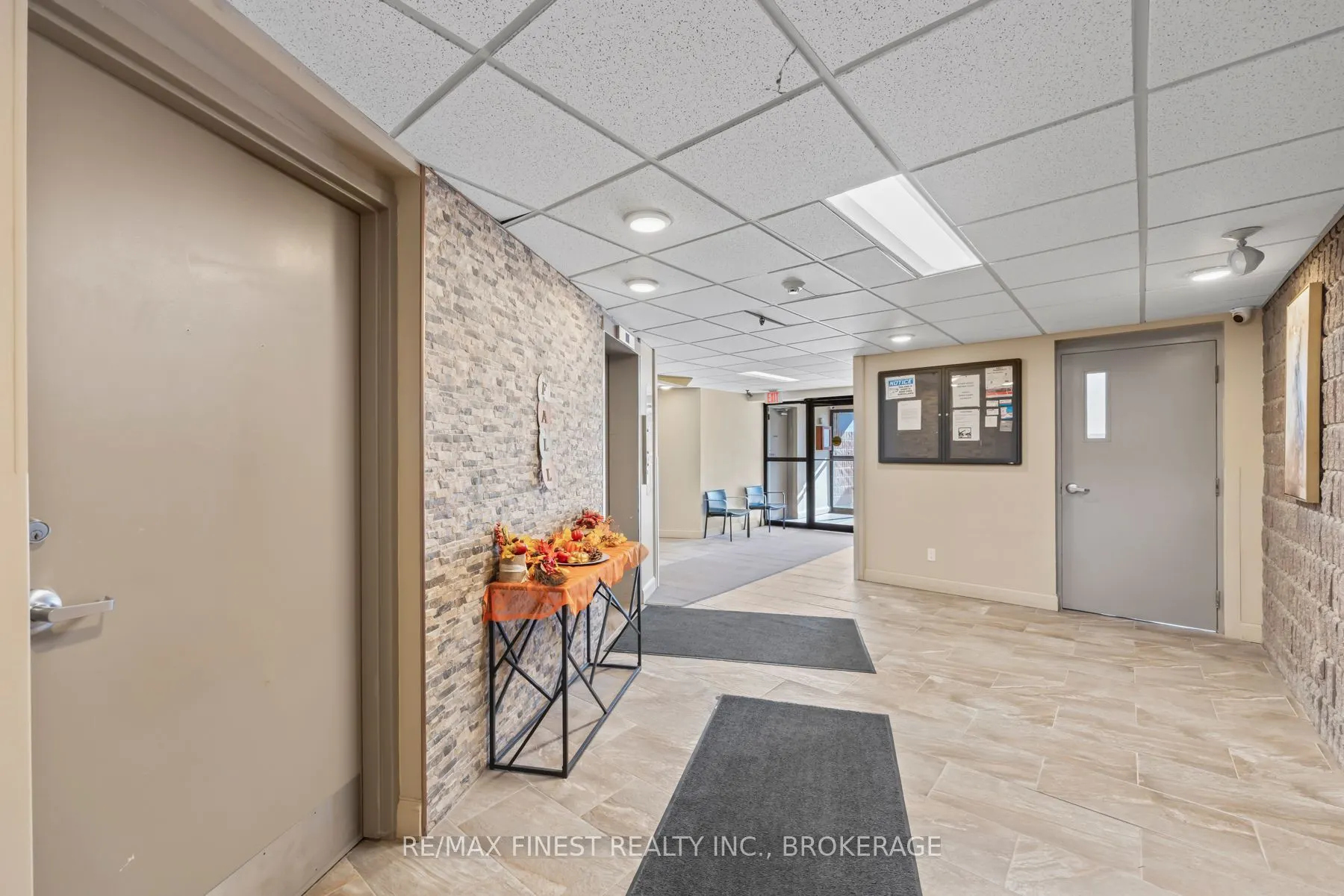 17 Eldon Hall Place, #104