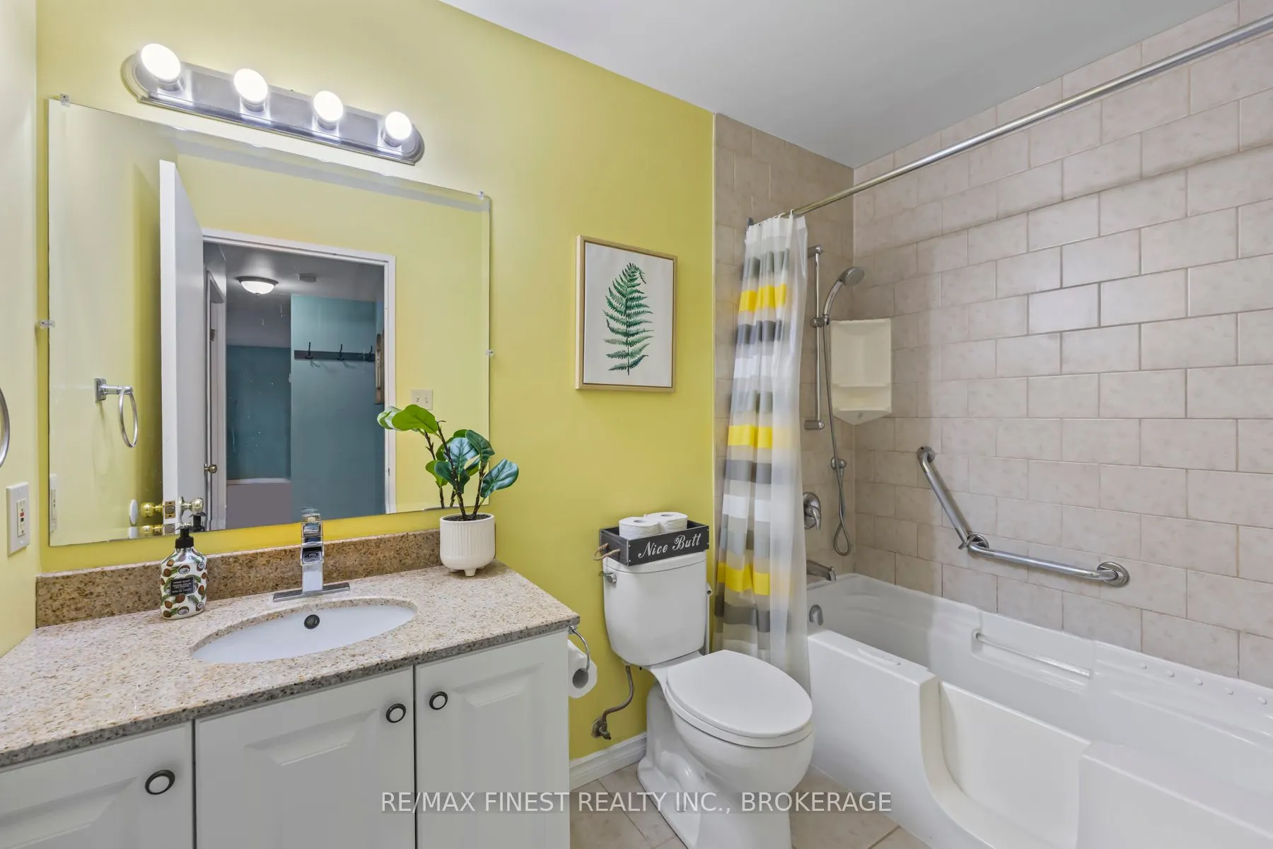 17 Eldon Hall Place, #104