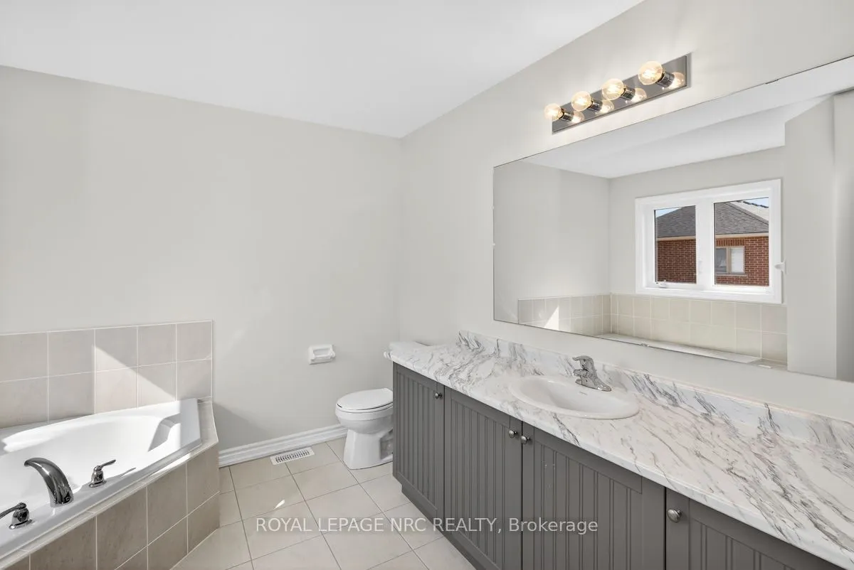 49 HUNTSWORTH Avenue