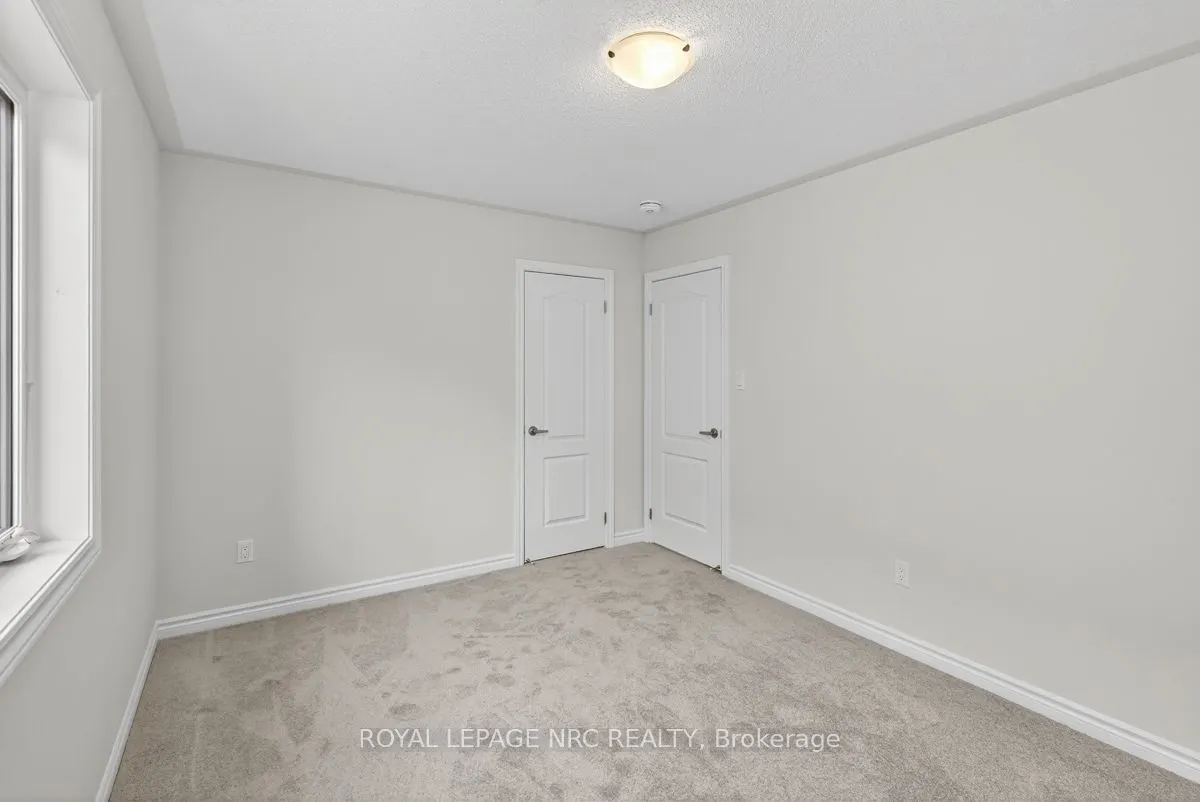 49 HUNTSWORTH Avenue