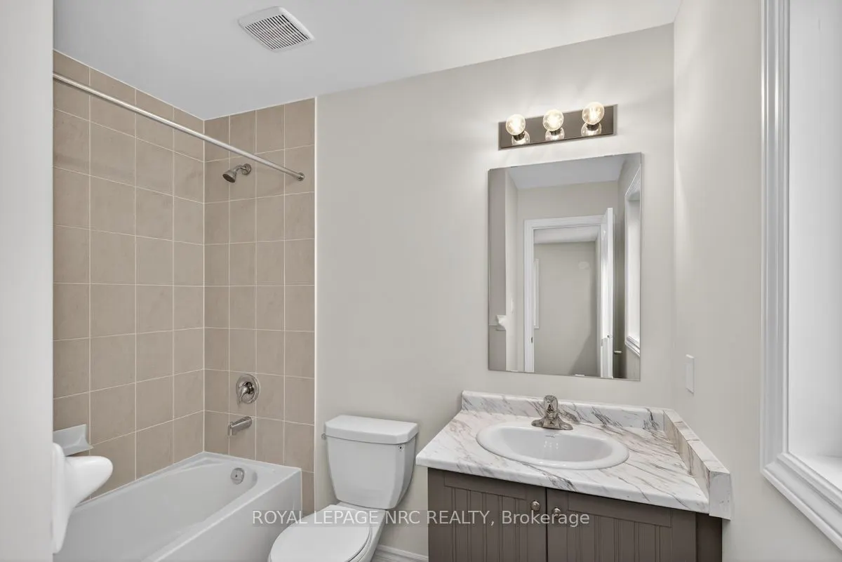 49 HUNTSWORTH Avenue