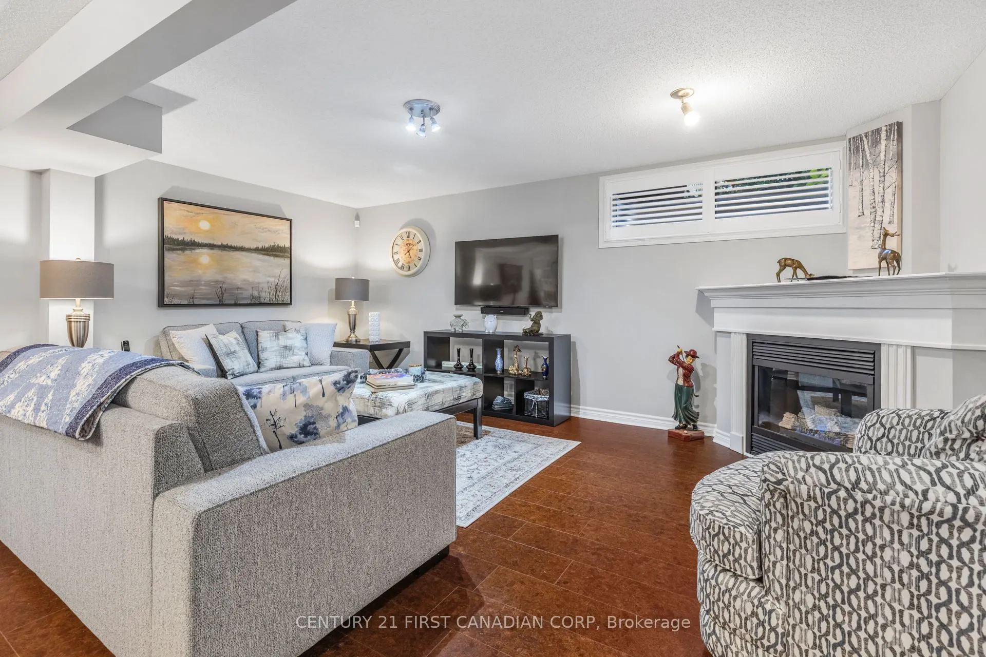 205 North Centre Road, #1