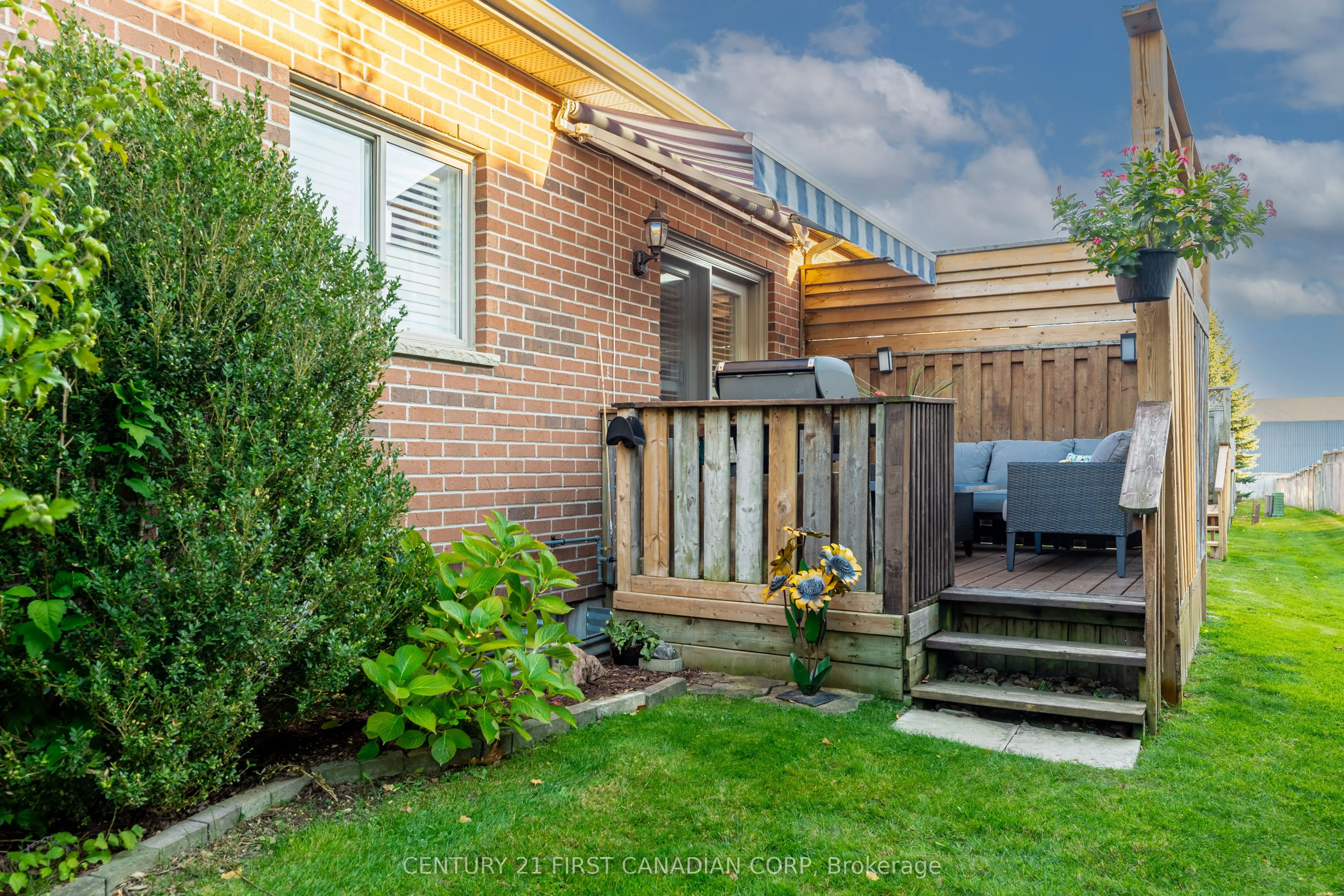 205 North Centre Road, #1