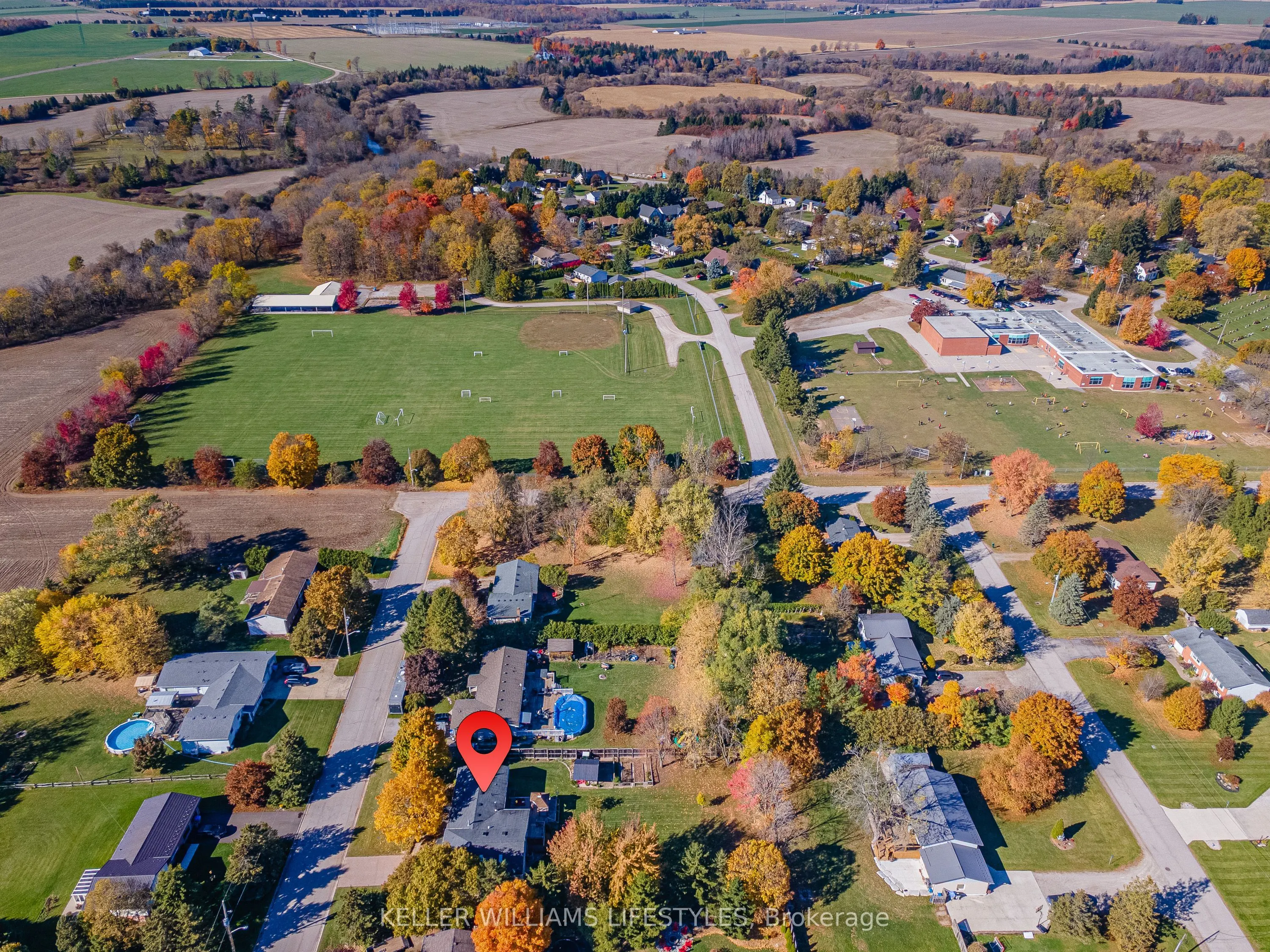 11 Hawthorn Crescent