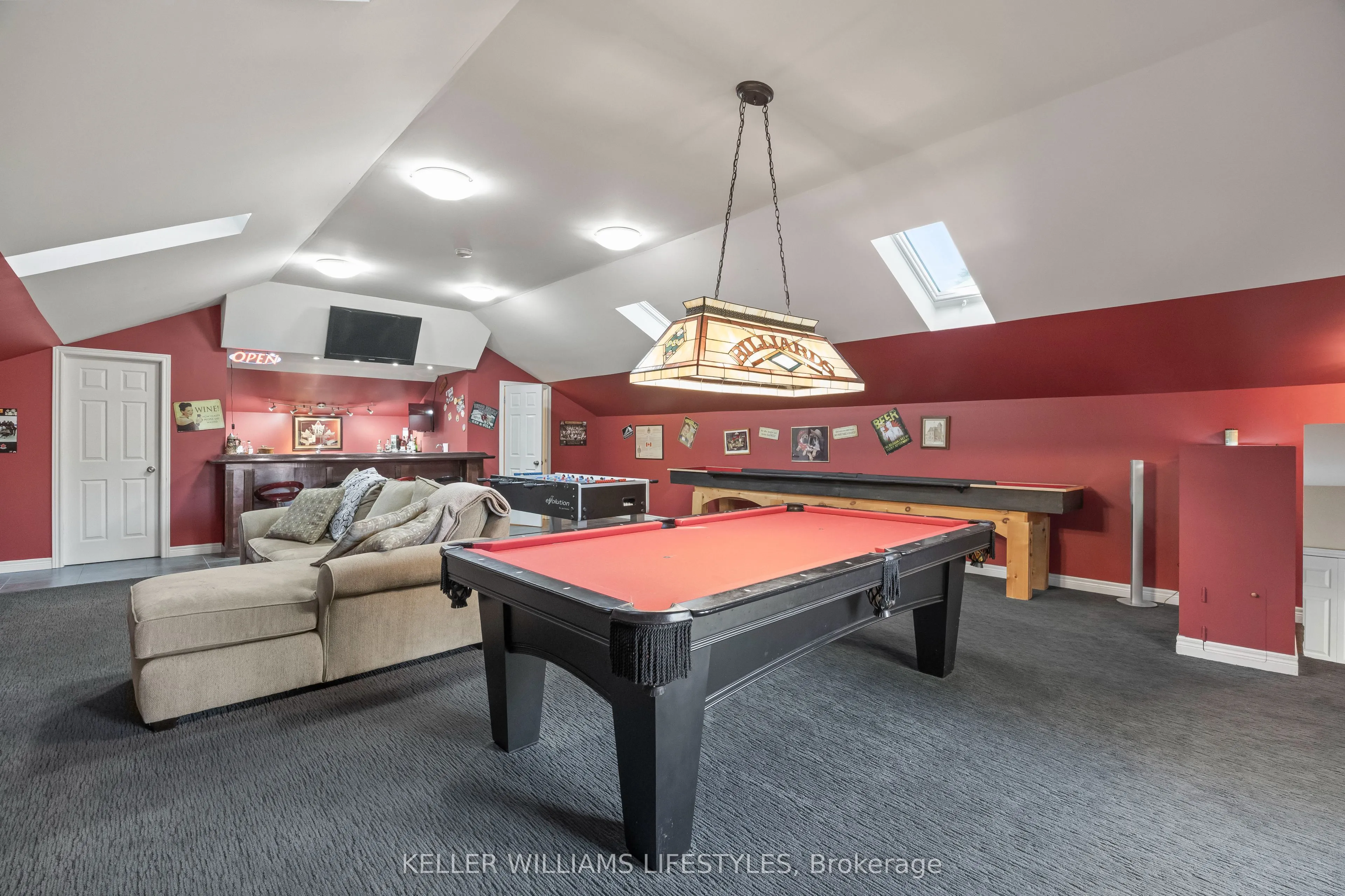 11 Hawthorn Crescent