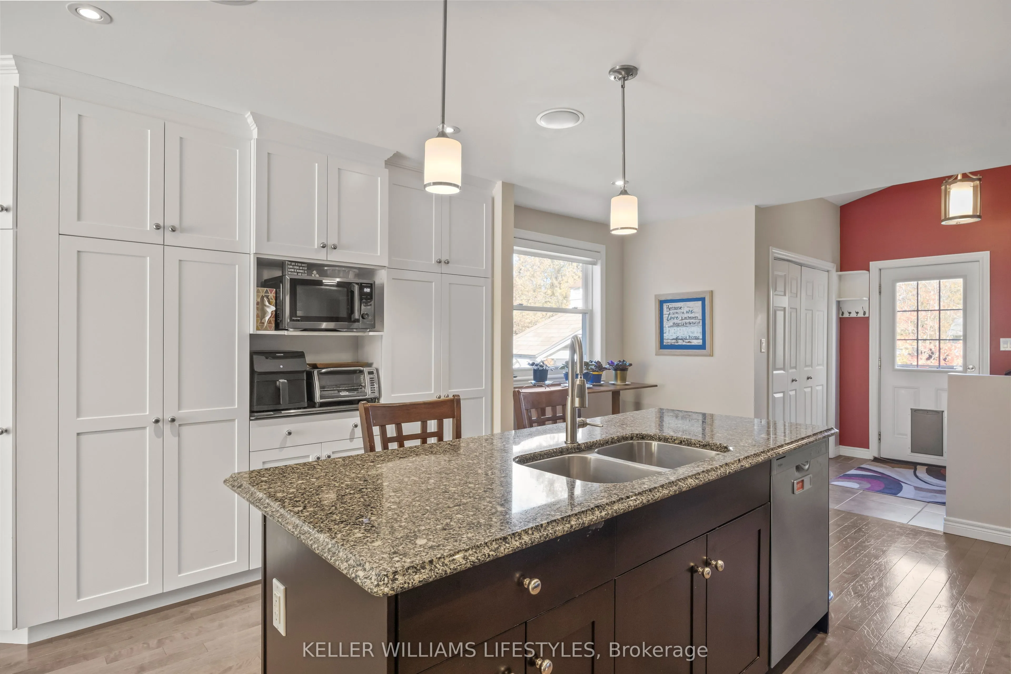 11 Hawthorn Crescent