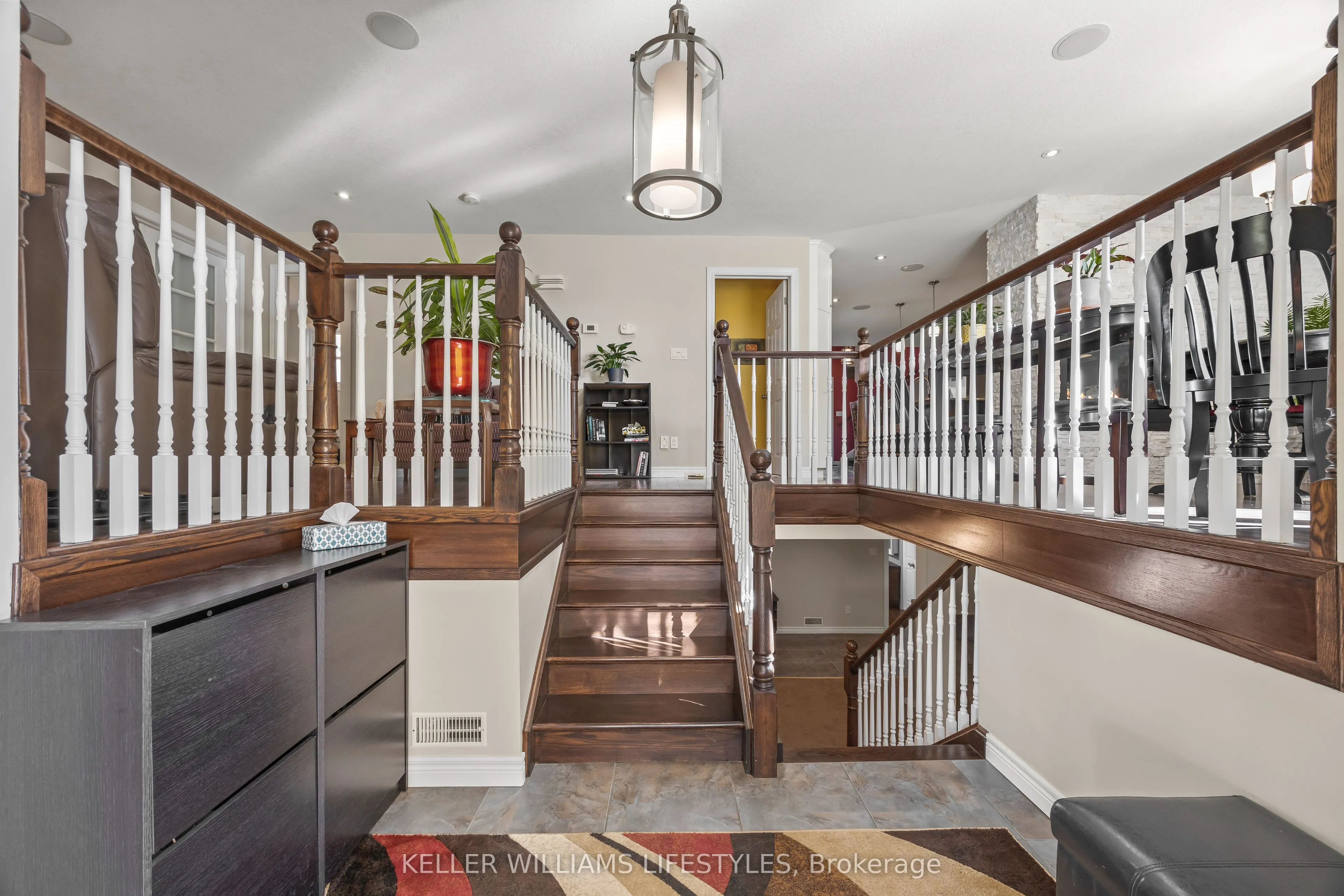 11 Hawthorn Crescent