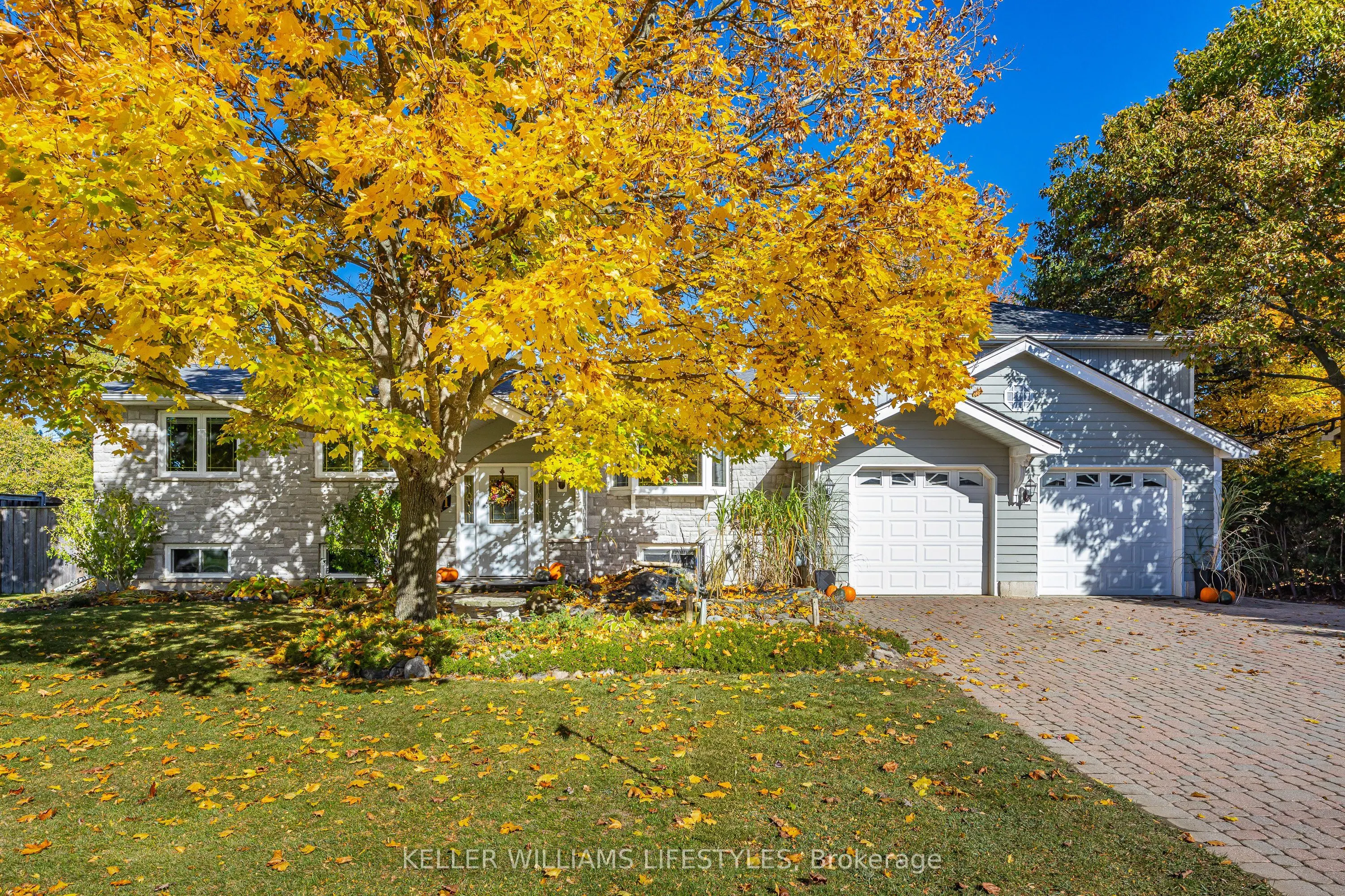 11 Hawthorn Crescent