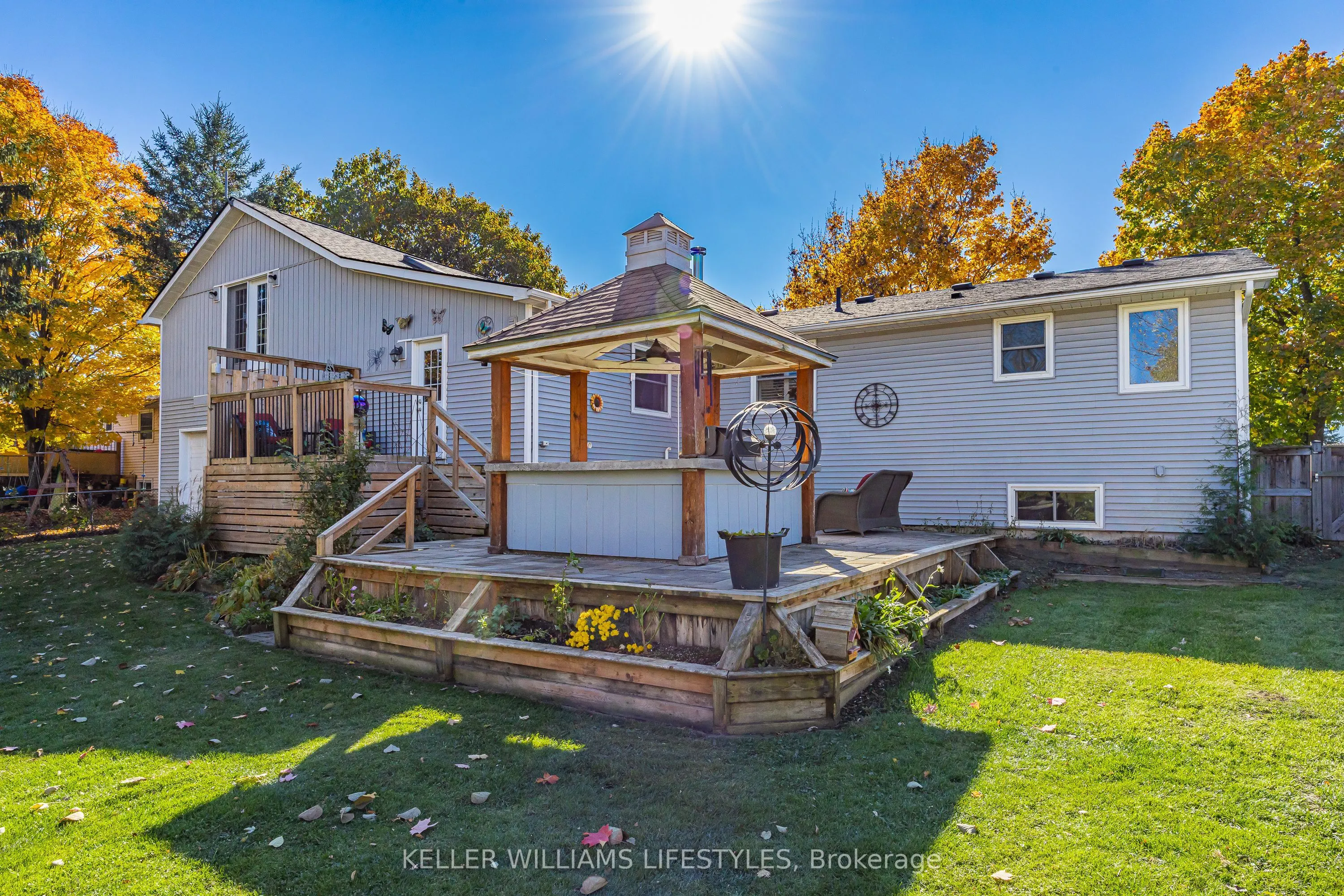 11 Hawthorn Crescent