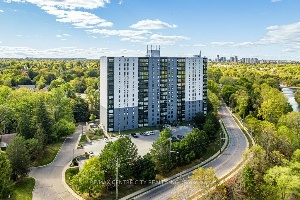 45 Pond Mills Road, #812