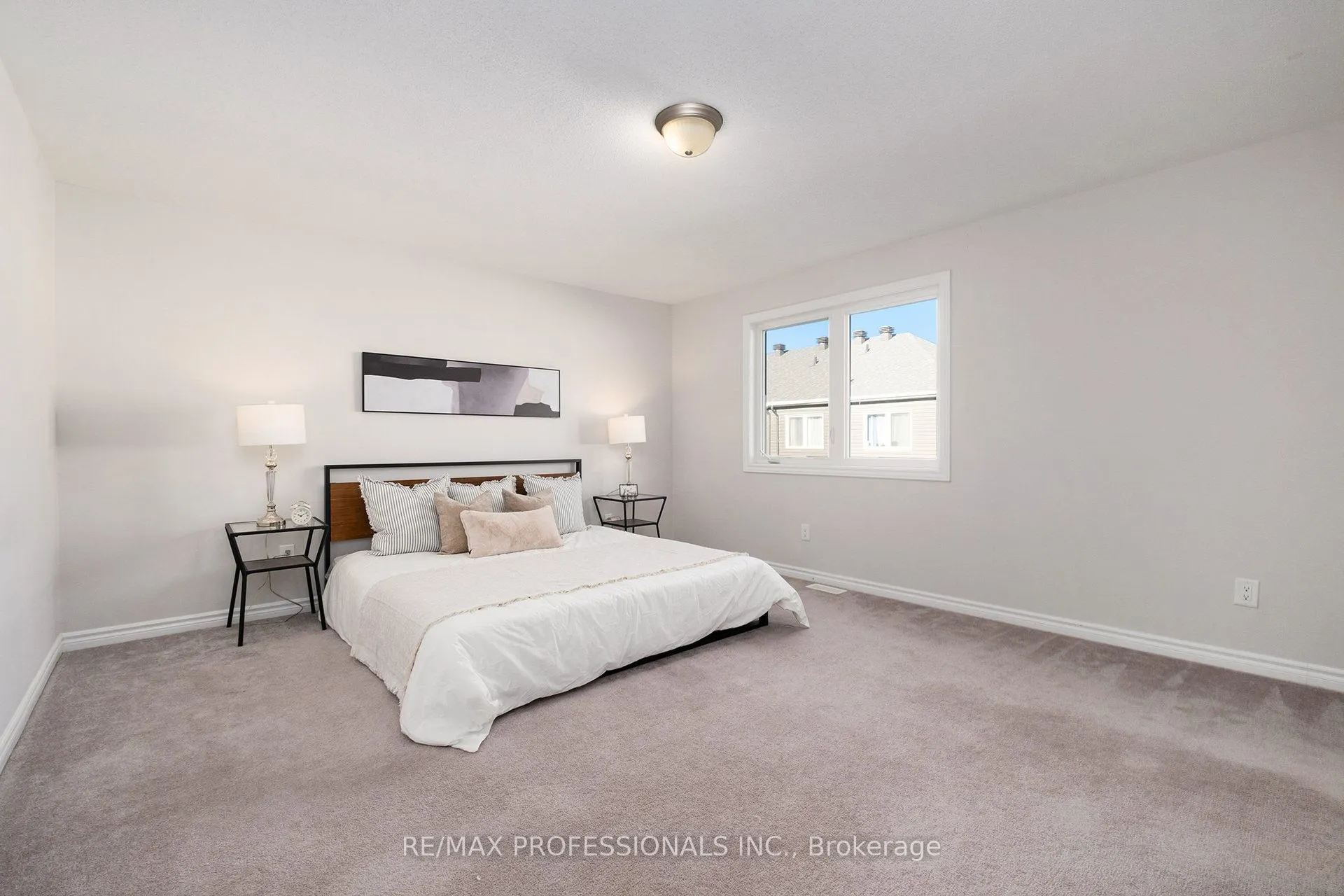 2241 Watercolours Way