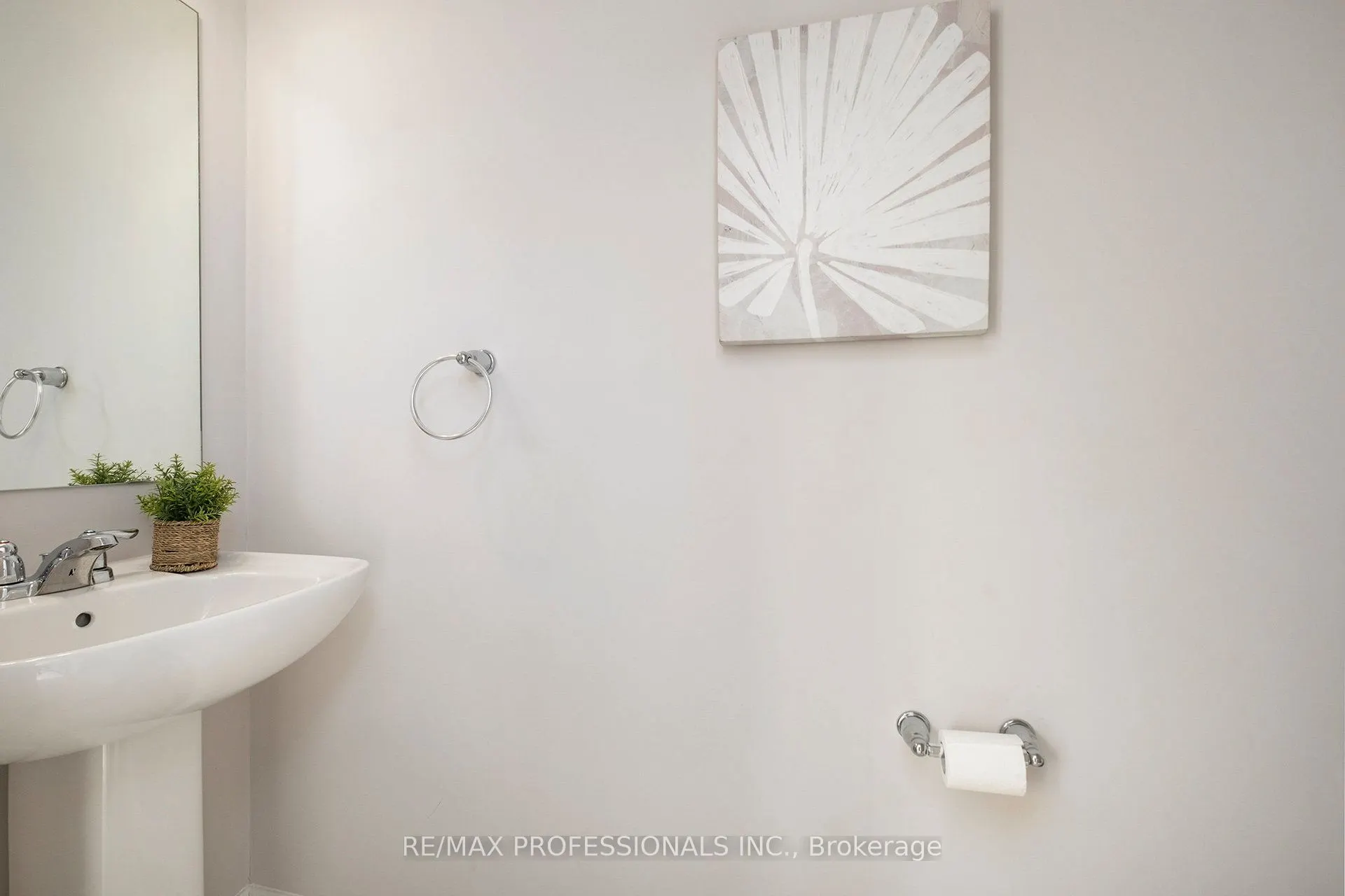 2241 Watercolours Way