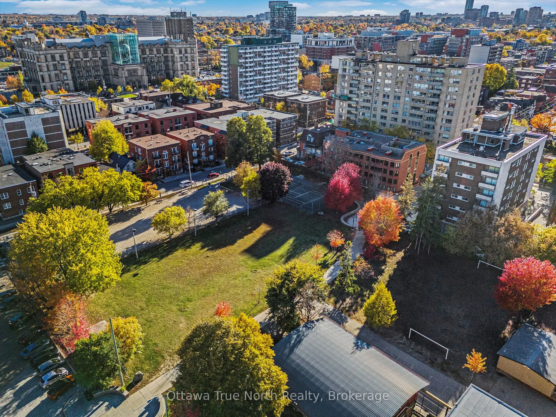 317 Metcalfe Street N, #102