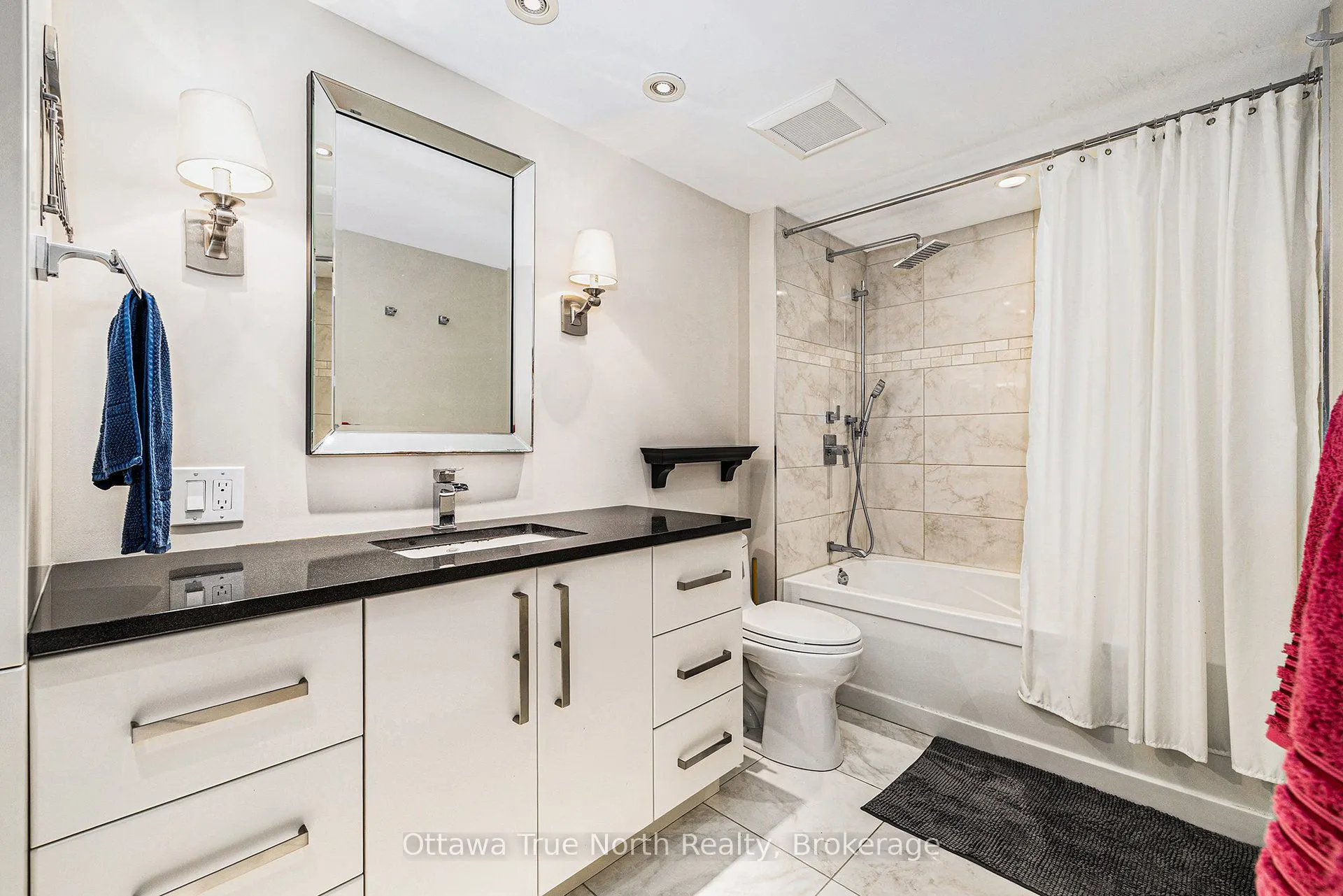 317 Metcalfe Street N, #102