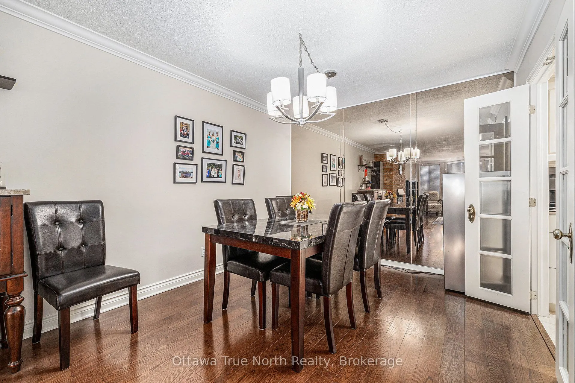 317 Metcalfe Street N, #102