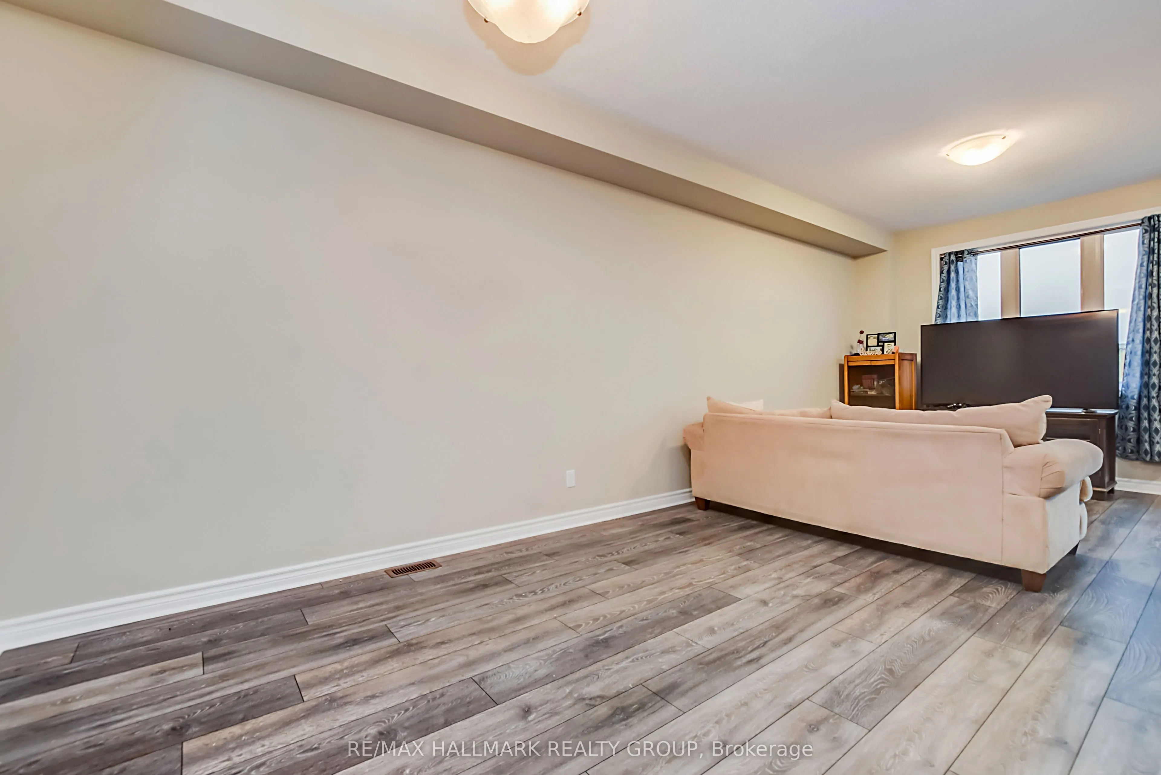 271 Mountain Sorrel Way