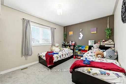 210 Farrier Crescent