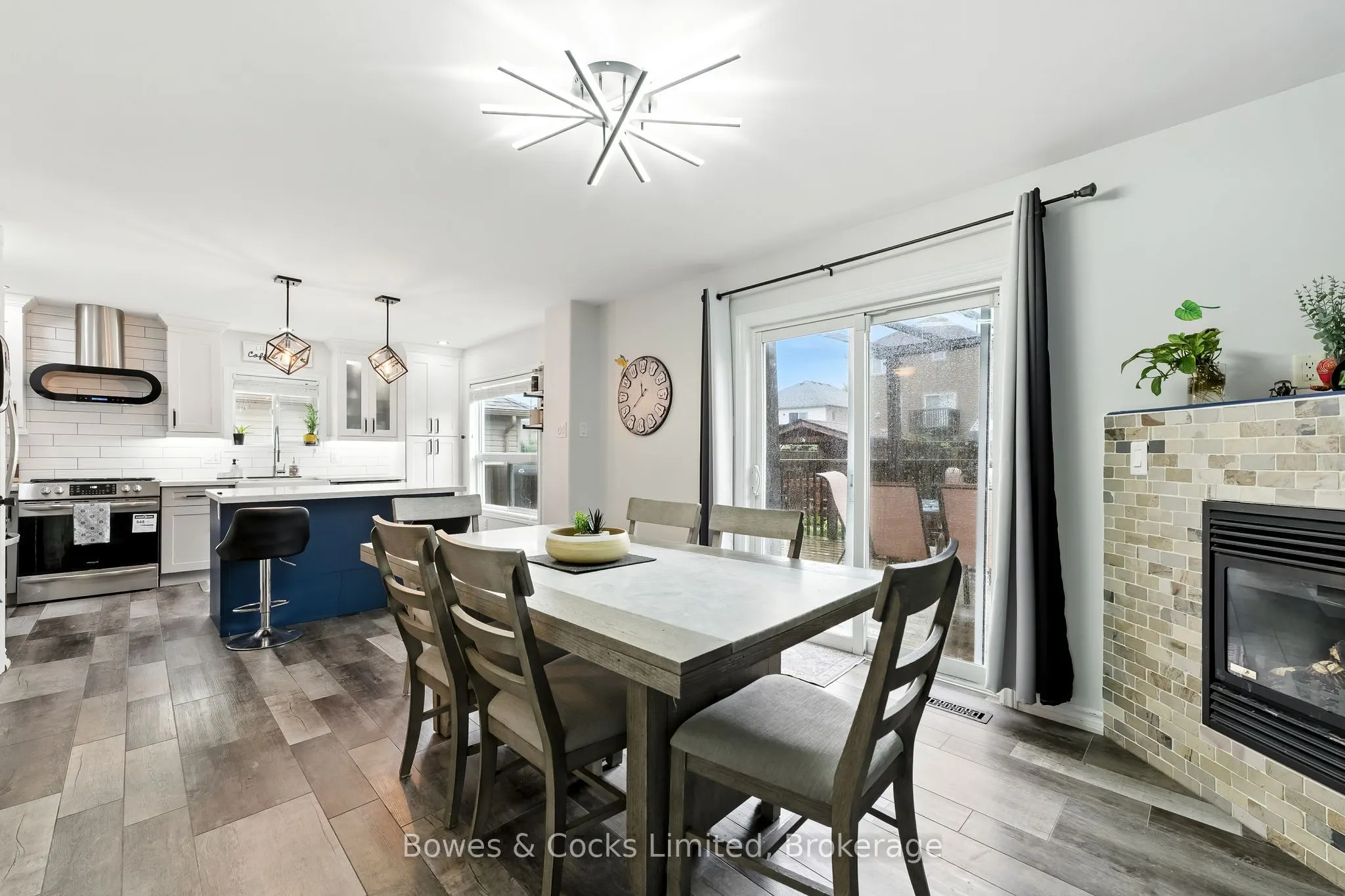210 Farrier Crescent