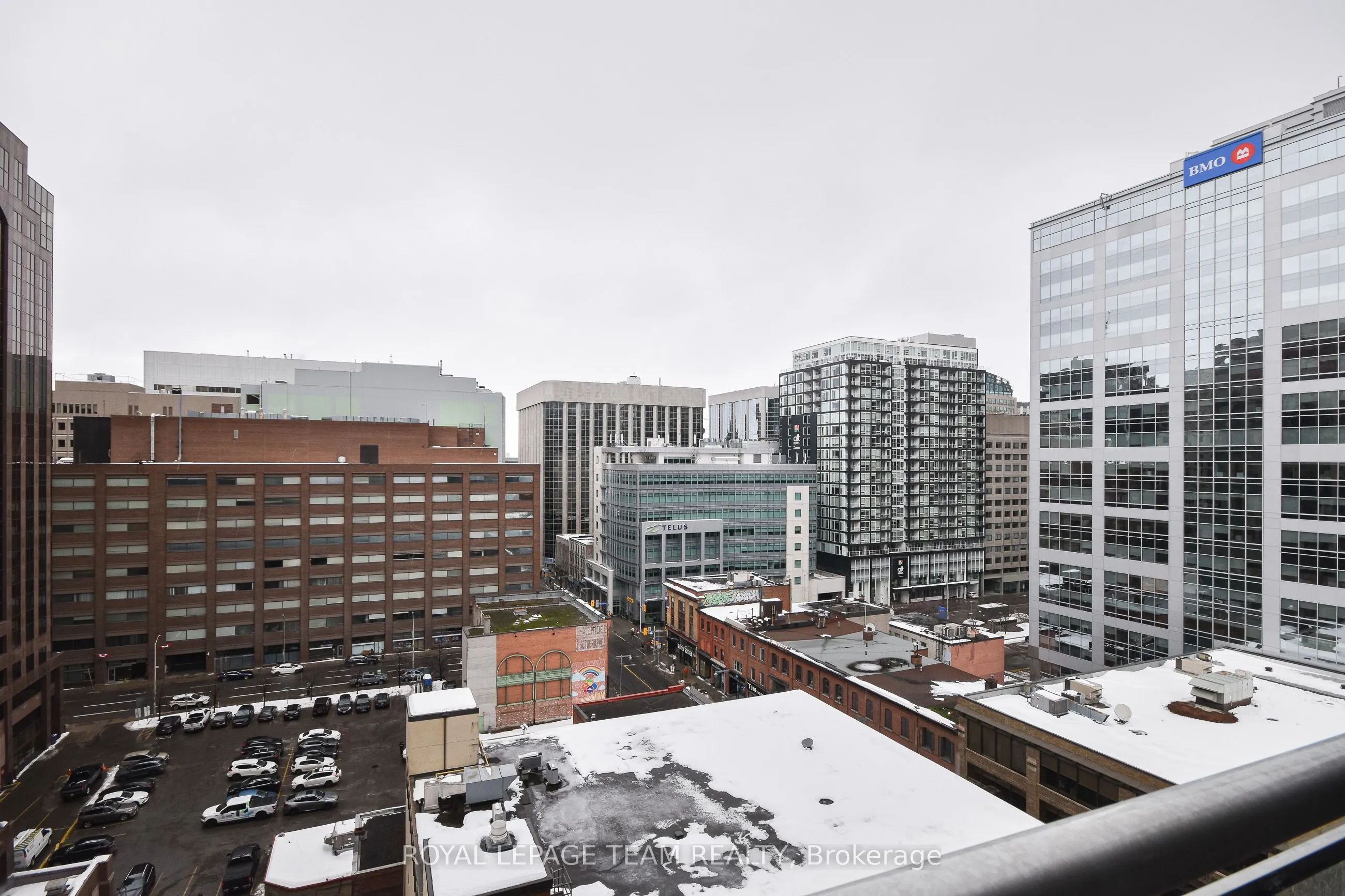 324 Laurier Avenue W, #1206