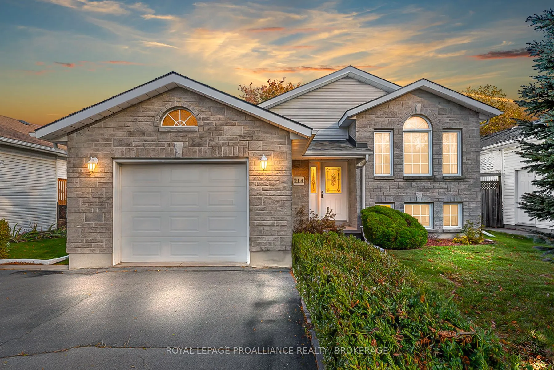 214 Ellesmeer Avenue