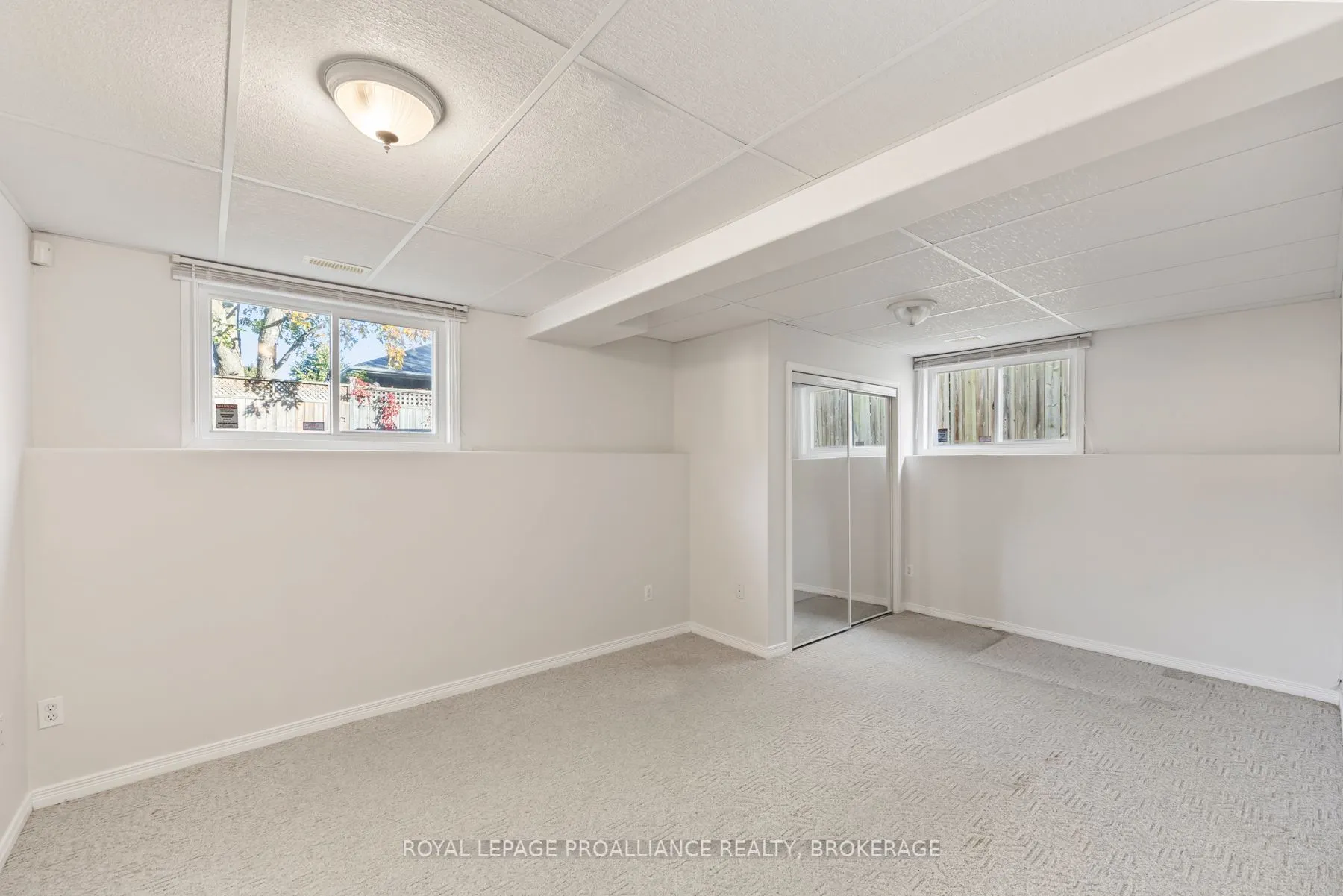 214 Ellesmeer Avenue