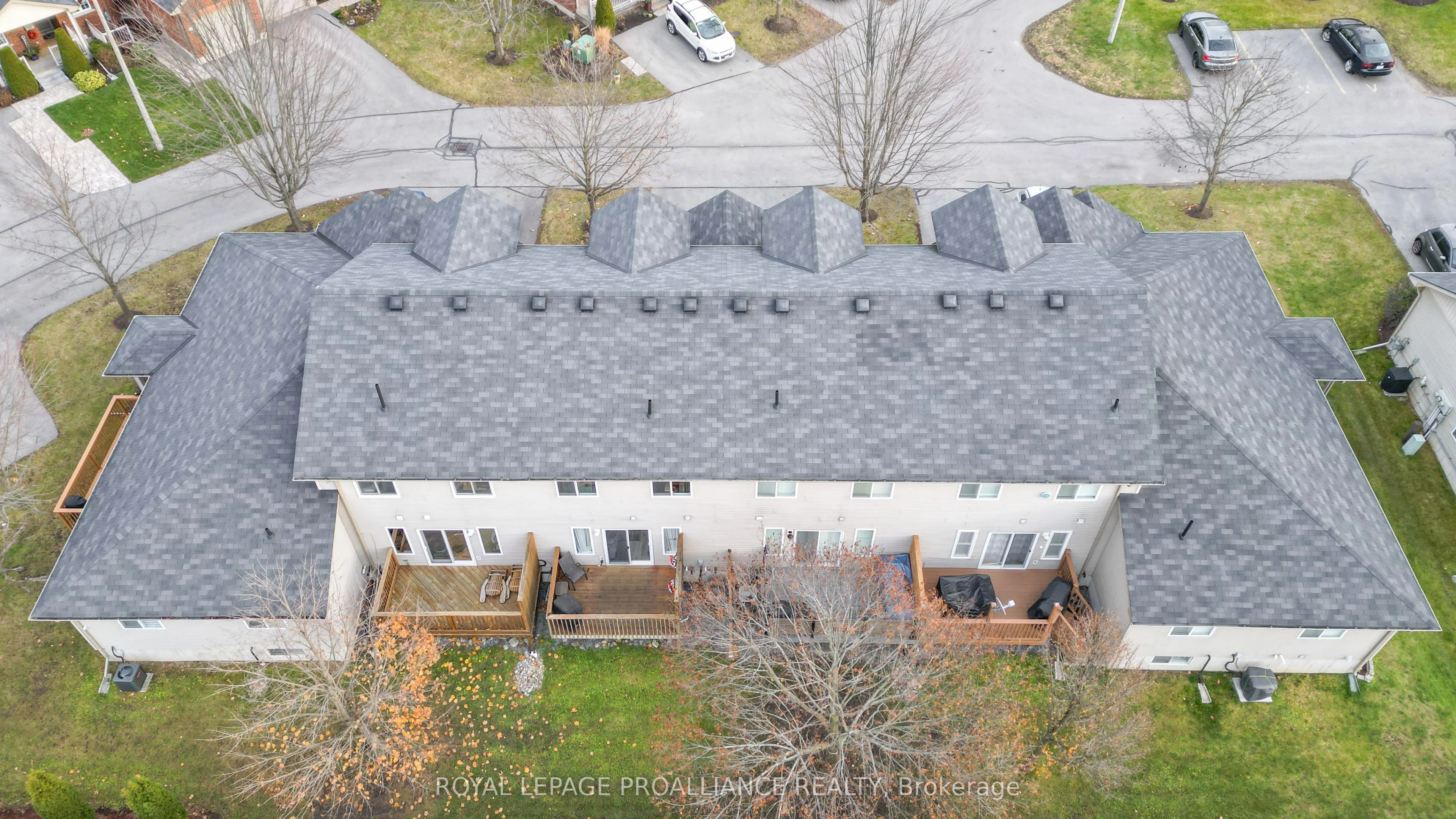 35 Albion Street, #37