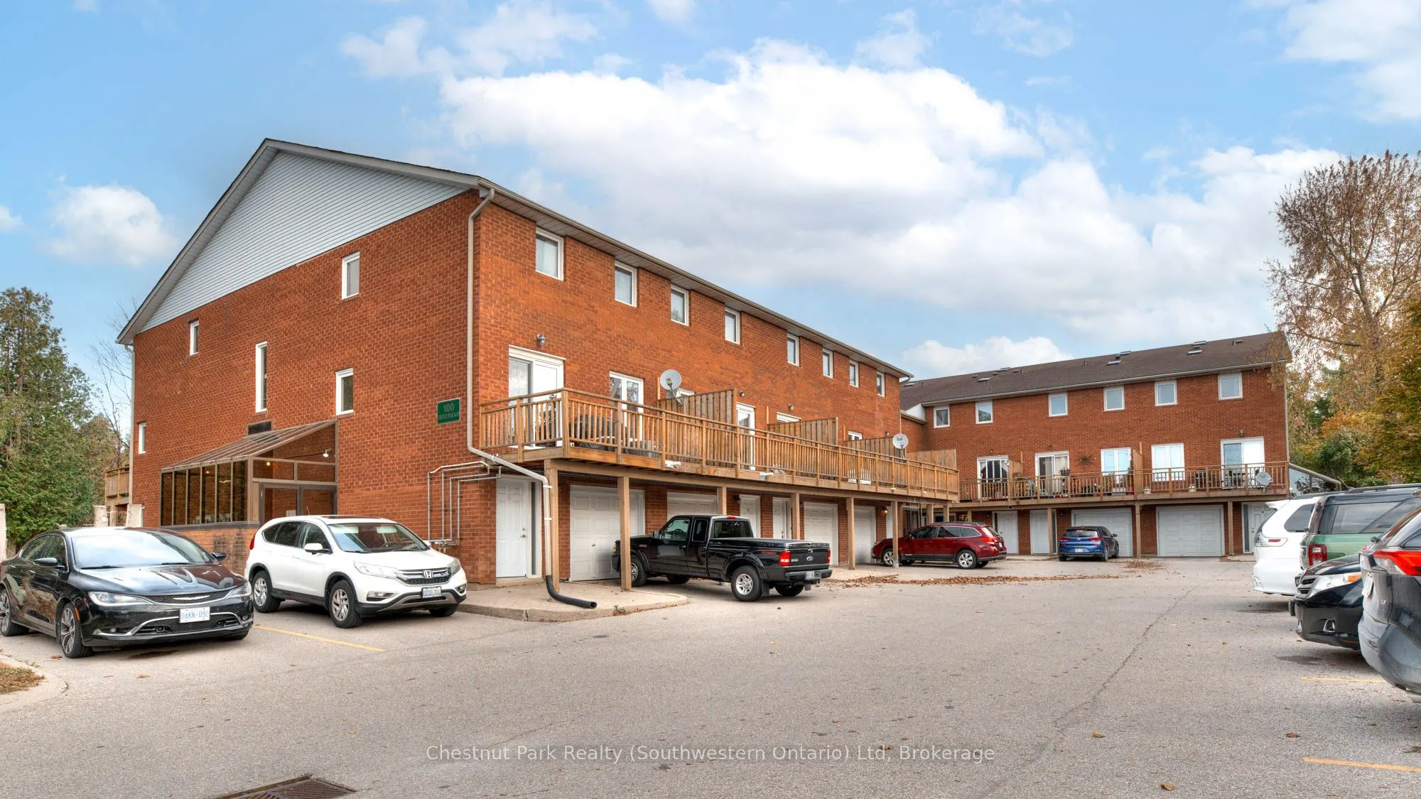 100 Inkerman Street, #8