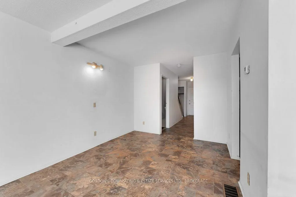 39 Coventry Crescent, #45