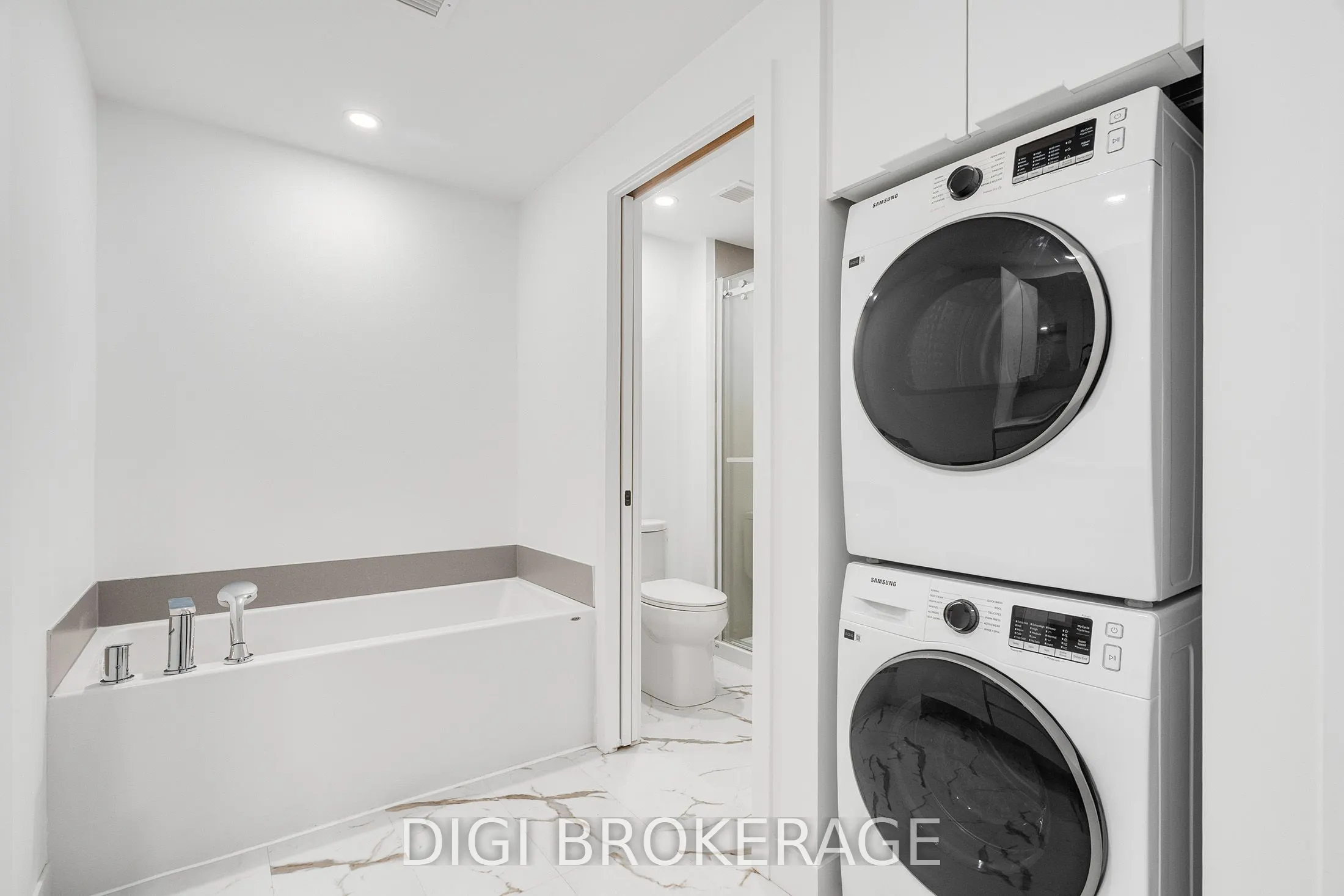 1240 Cummings Avenue, #3502