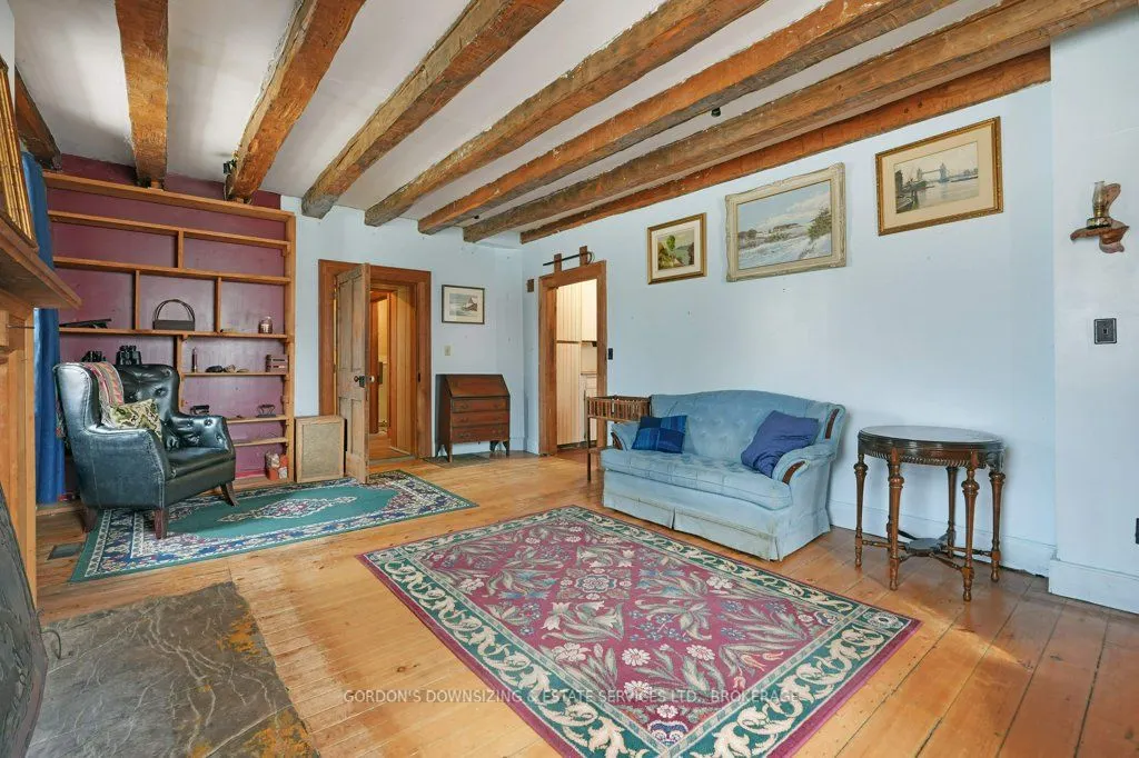 808 Kitley/eliz Line