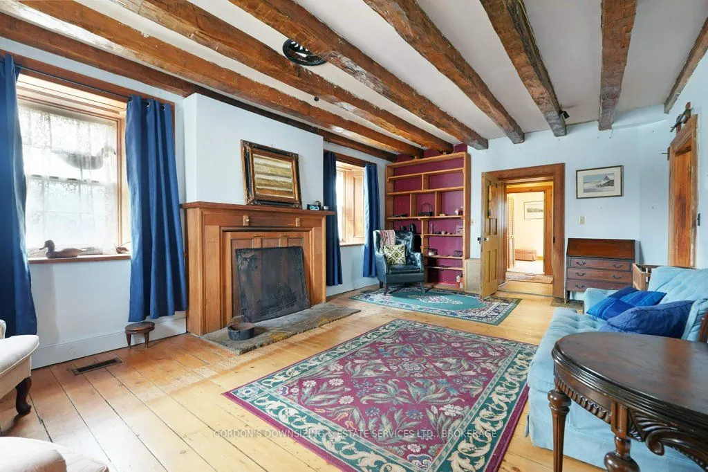 808 Kitley/eliz Line